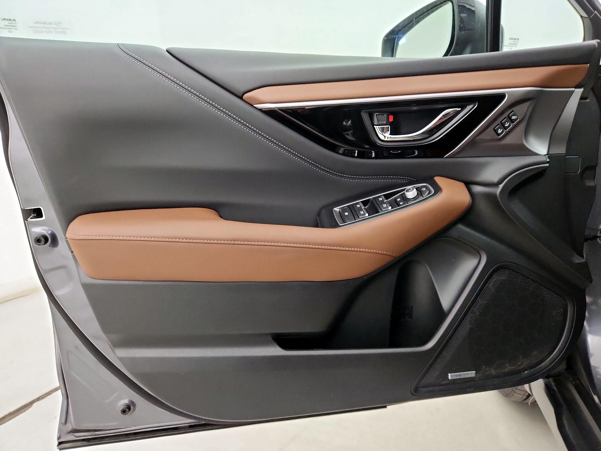 Thumbnail: 2022 Subaru Outback - 12