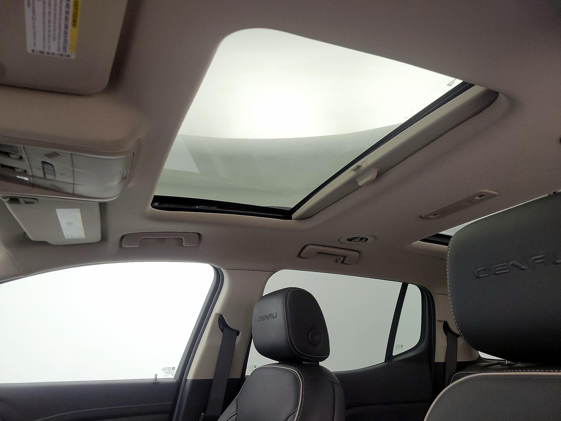 Thumbnail: 2019 GMC Acadia - 20