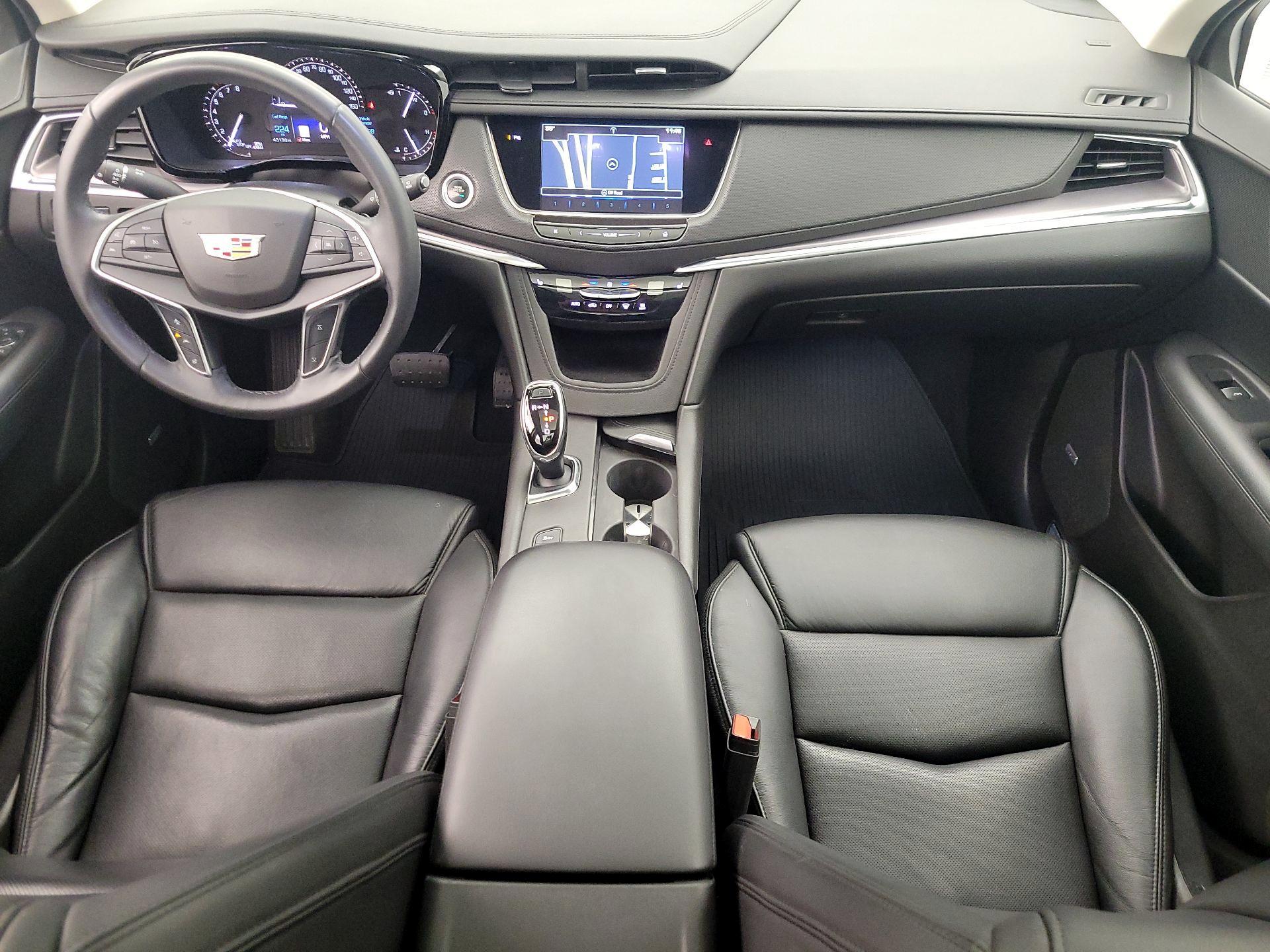 Thumbnail: 2018 Cadillac XT5 - 9