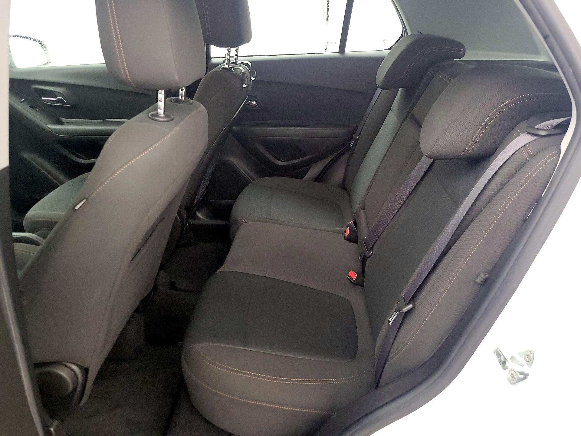 Thumbnail: 2018 Chevrolet Trax - 19