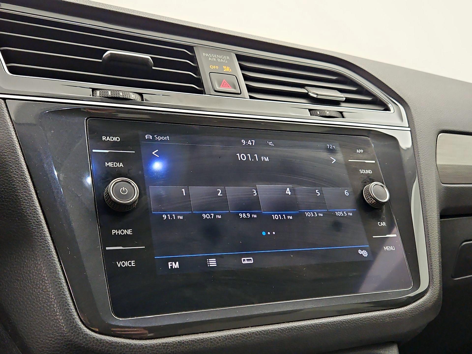 Thumbnail: 2019 Volkswagen Tiguan - 15