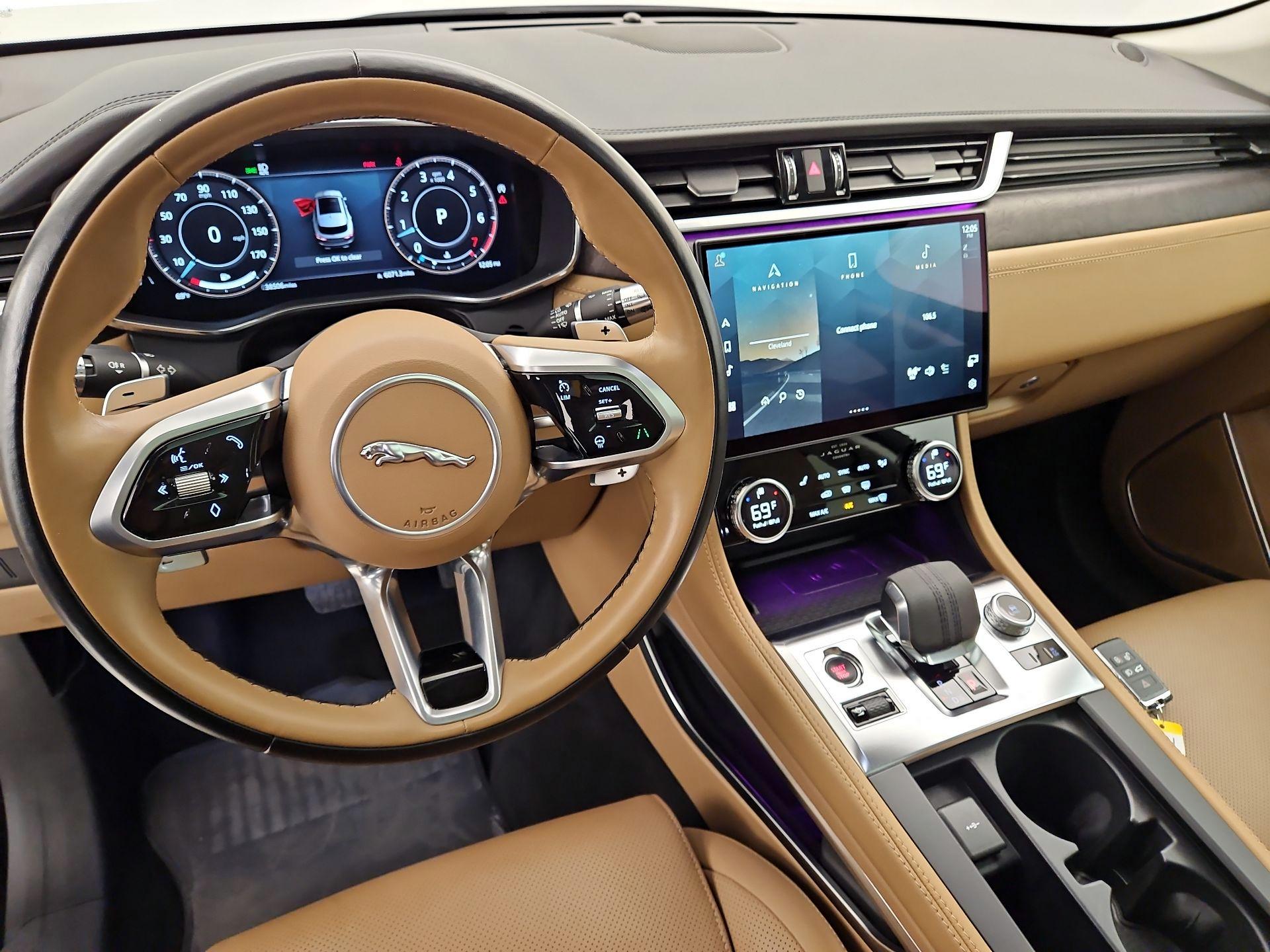Thumbnail: 2021 Jaguar F-Pace - 9