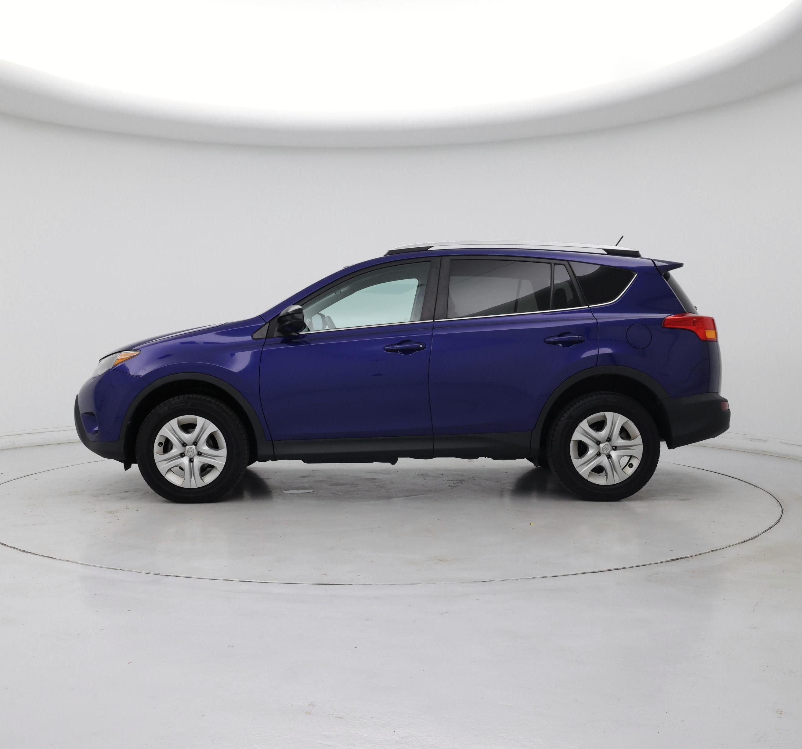 Thumbnail: 2014 Toyota RAV4 - 3