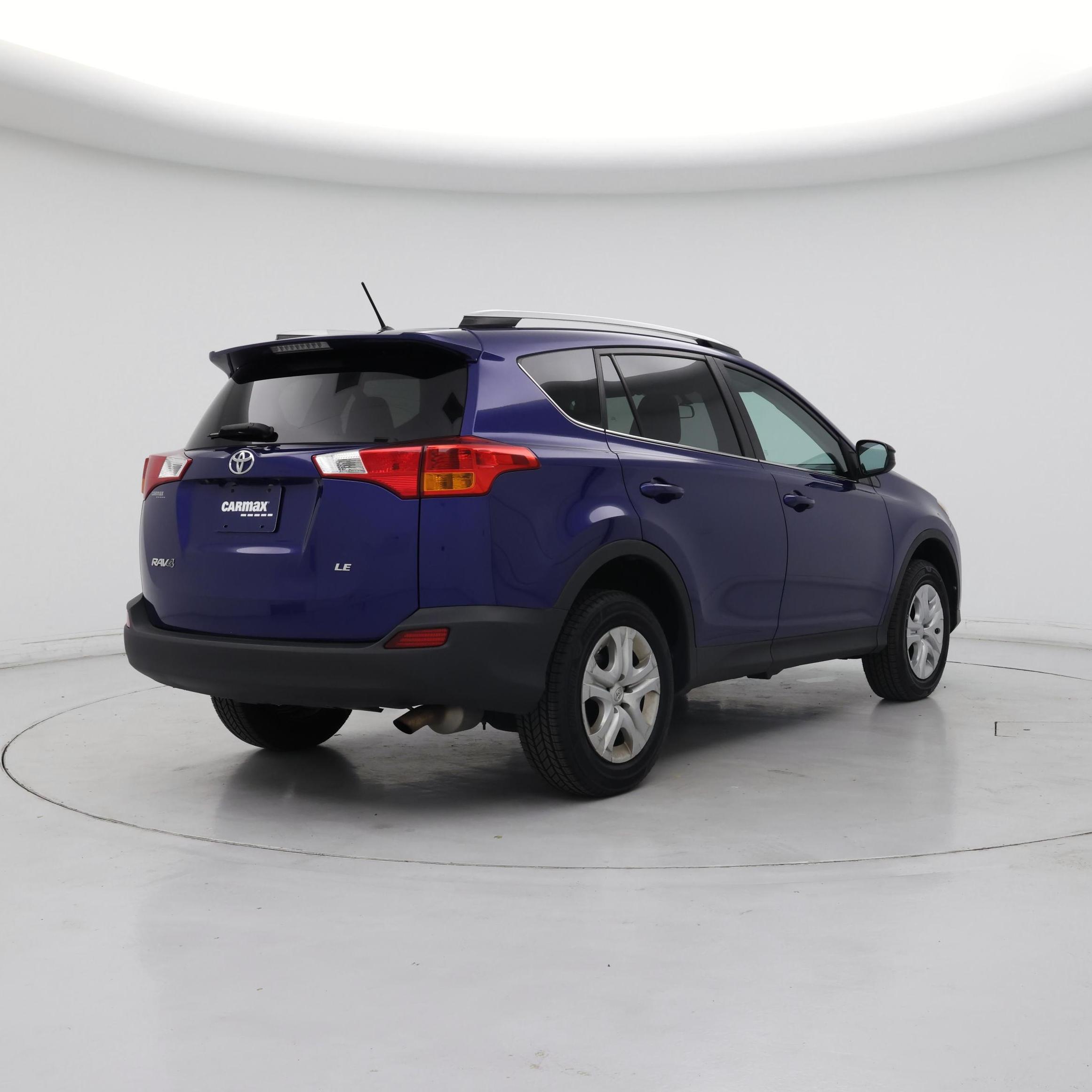 Thumbnail: 2014 Toyota RAV4 - 8
