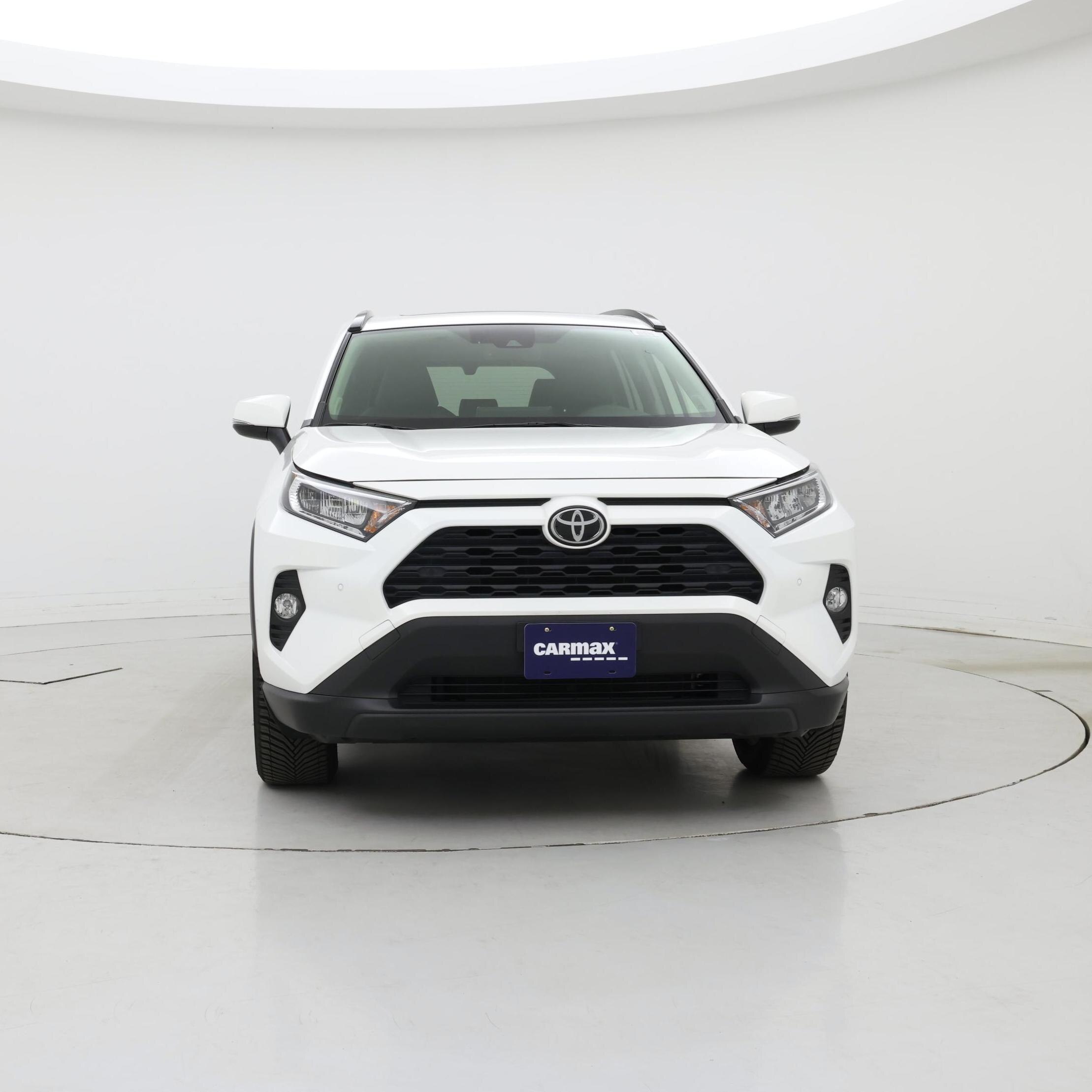 Thumbnail: 2019 Toyota RAV4 - 5