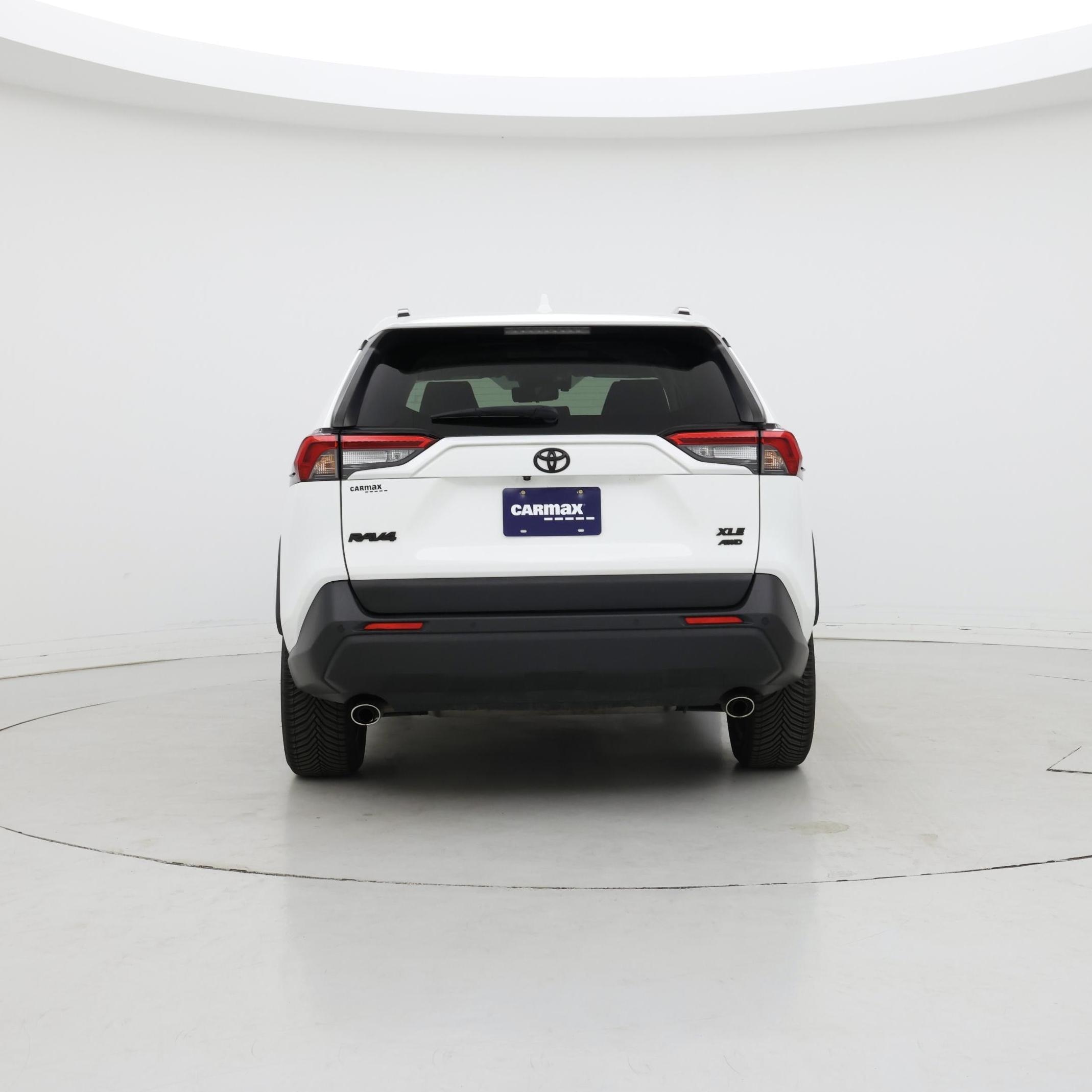 Thumbnail: 2019 Toyota RAV4 - 6