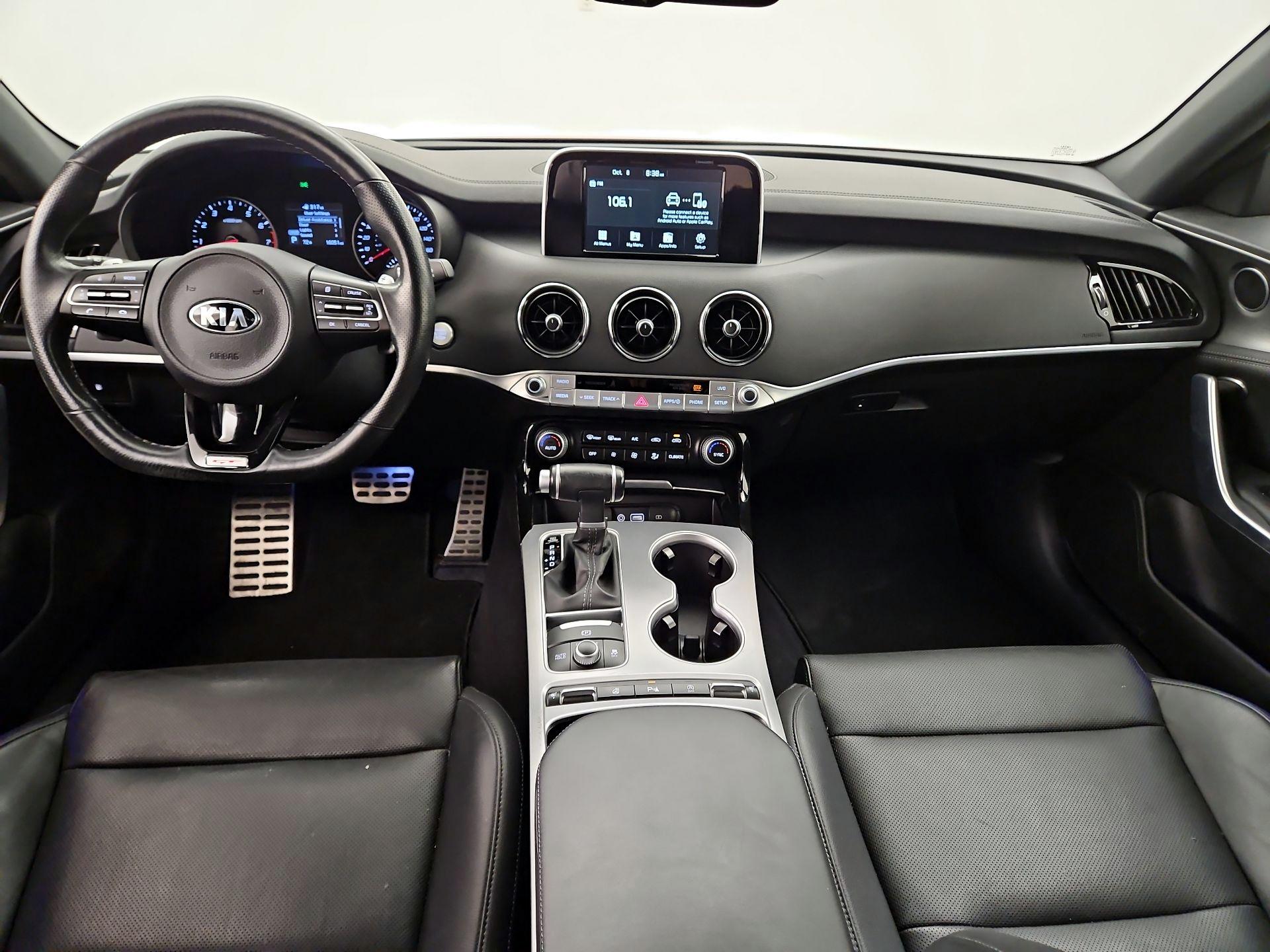 Thumbnail: 2019 Kia Stinger - 9