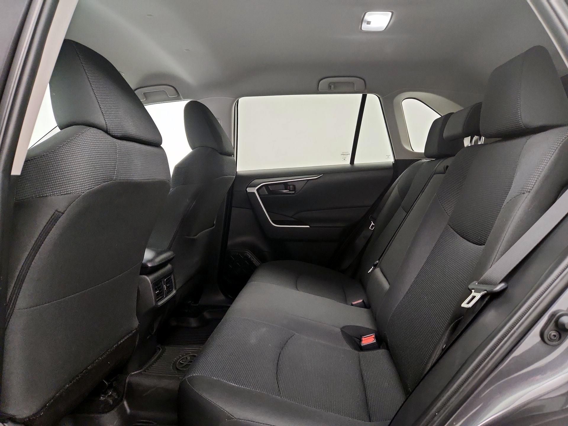 Thumbnail: 2024 Toyota RAV4 - 19