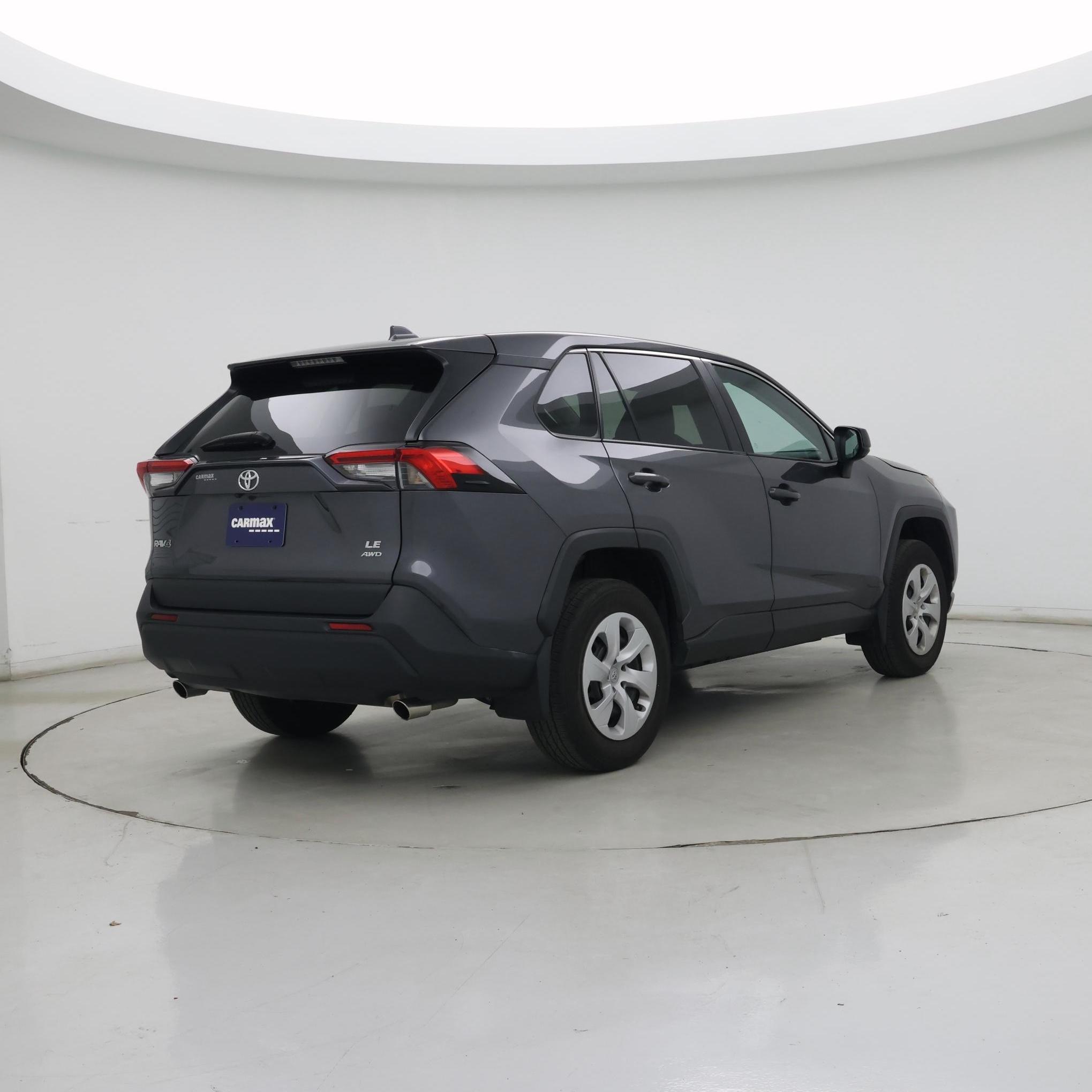 Thumbnail: 2024 Toyota RAV4 - 8