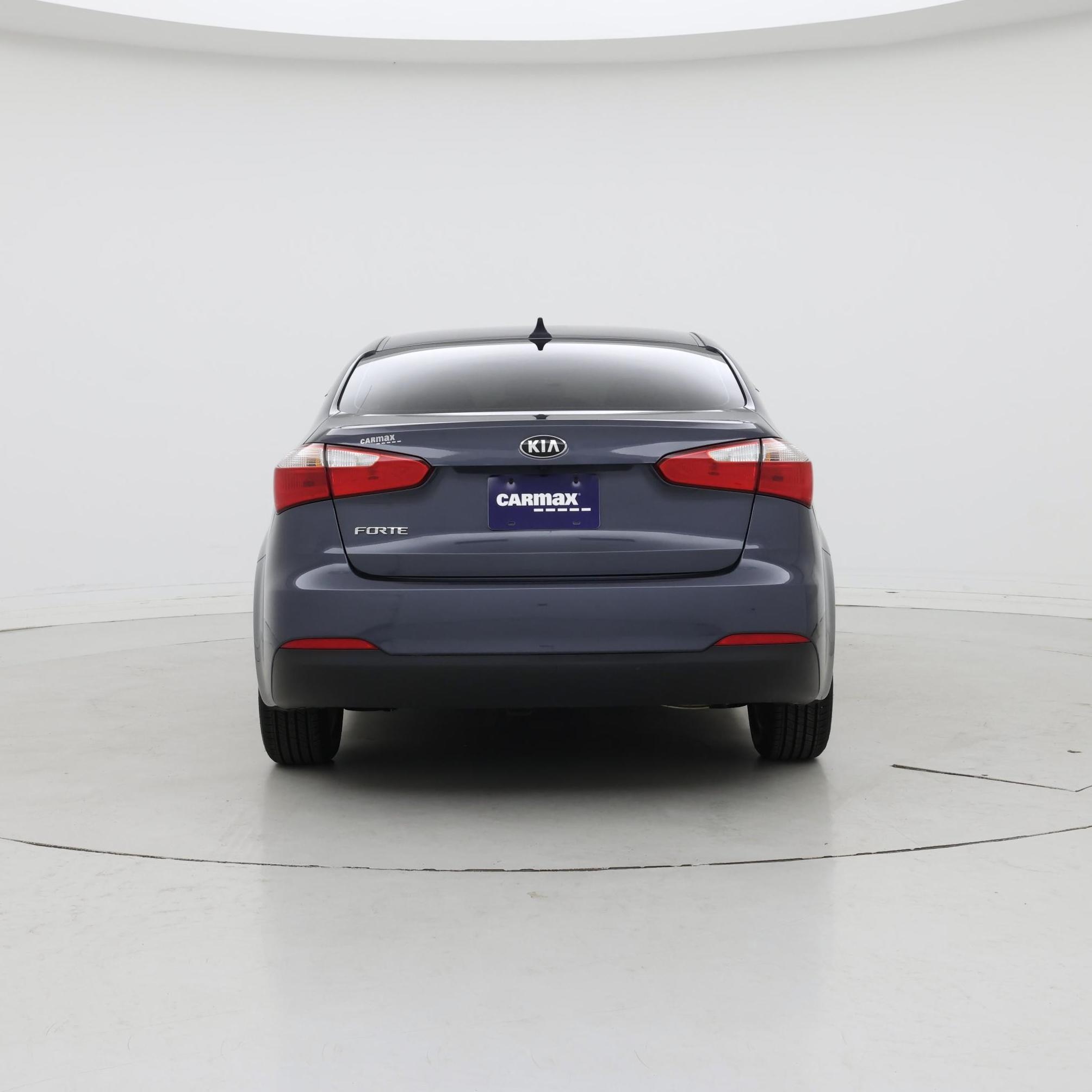 Thumbnail: 2016 Kia Forte - 6