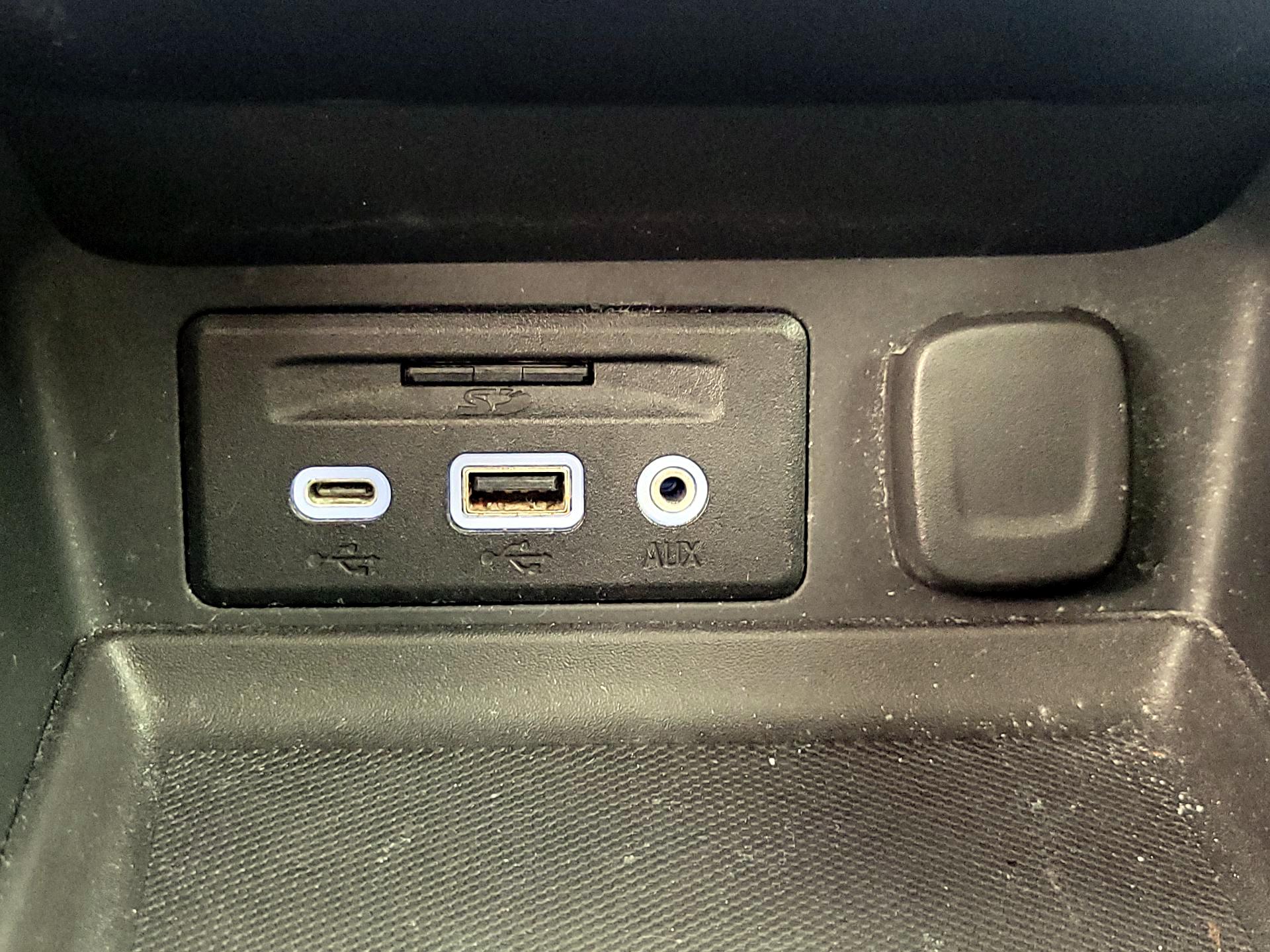 Thumbnail: 2018 GMC Terrain - 19