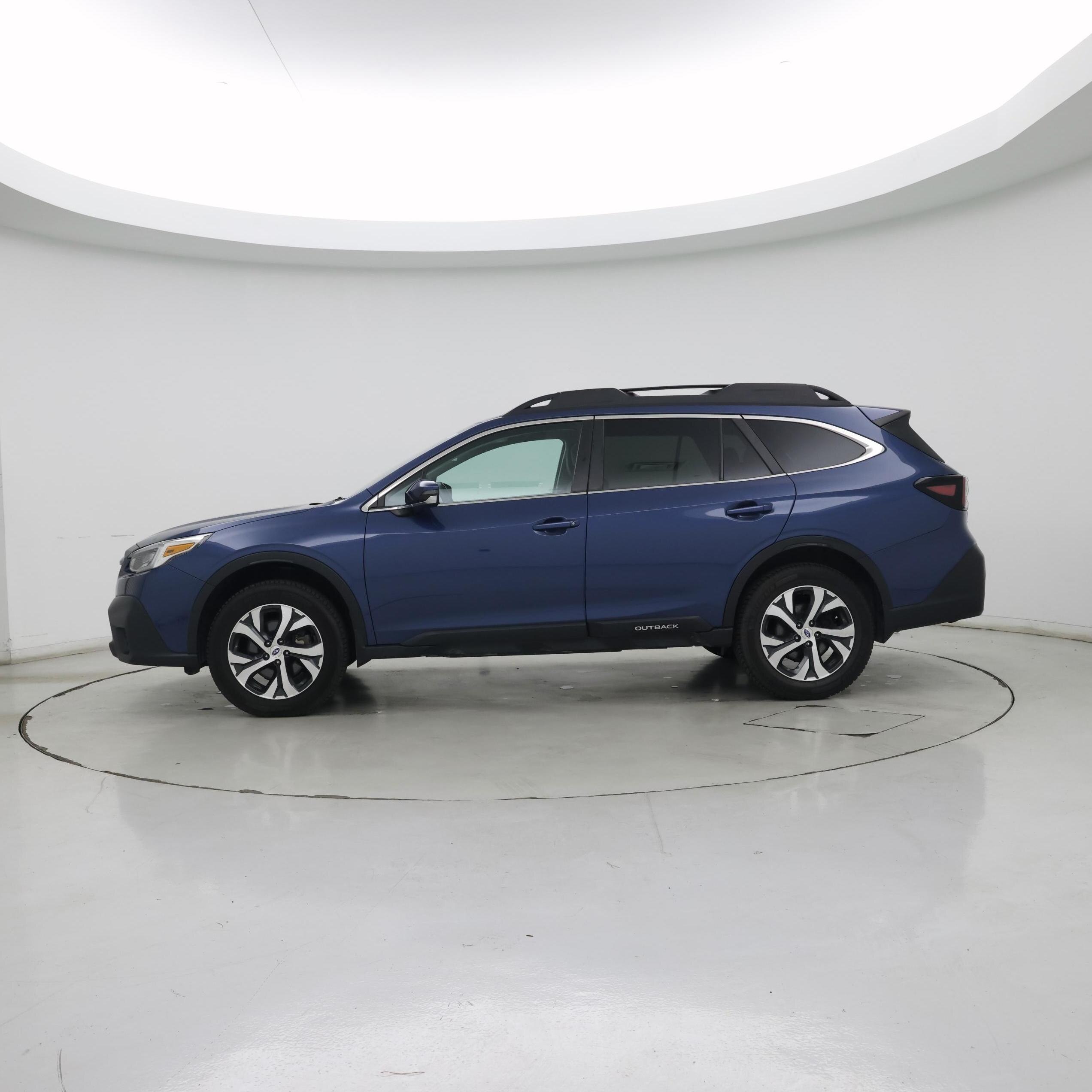 Thumbnail: 2022 Subaru Outback - 3