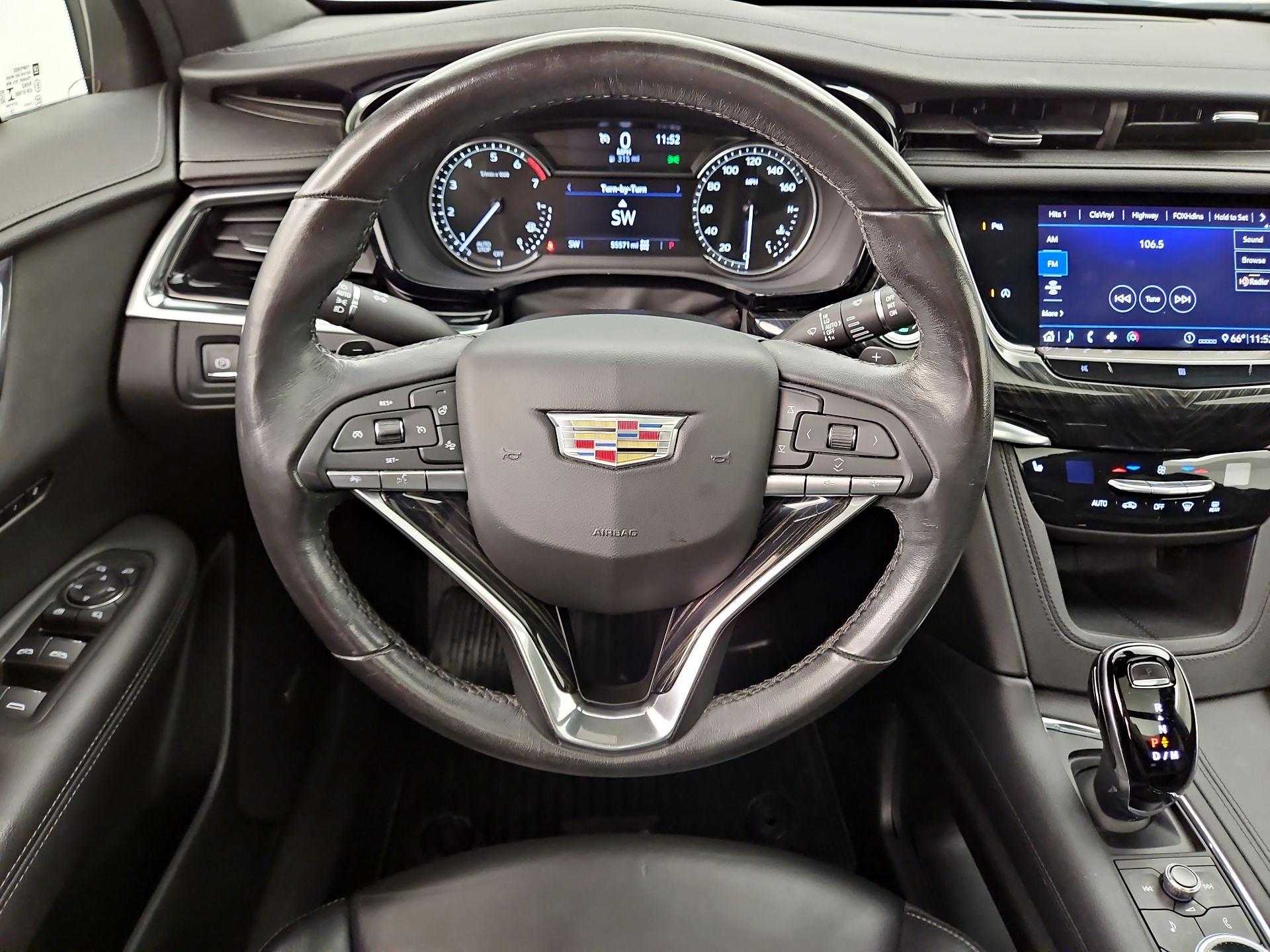 Thumbnail: 2020 Cadillac XT6 - 10