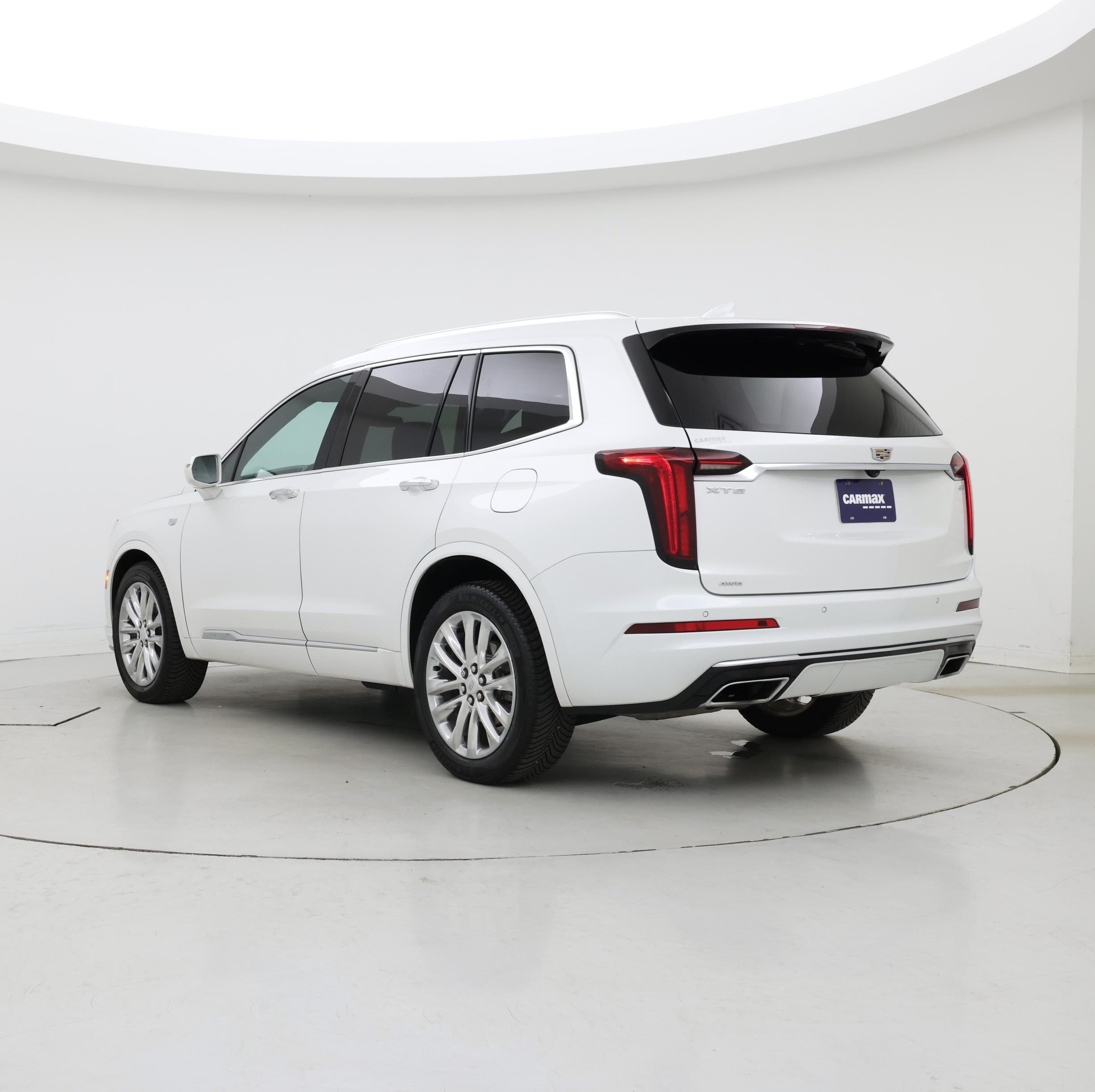 Thumbnail: 2020 Cadillac XT6 - 2