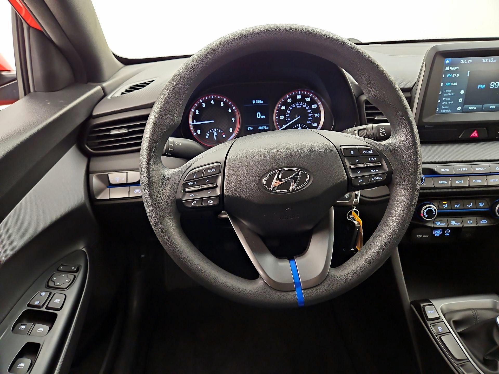 Thumbnail: 2021 Hyundai Veloster - 10