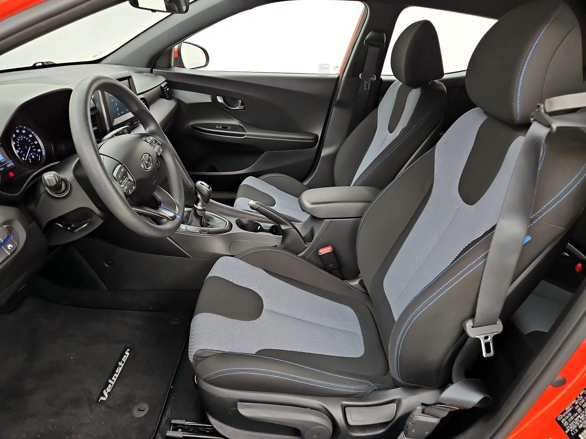 Thumbnail: 2021 Hyundai Veloster - 11