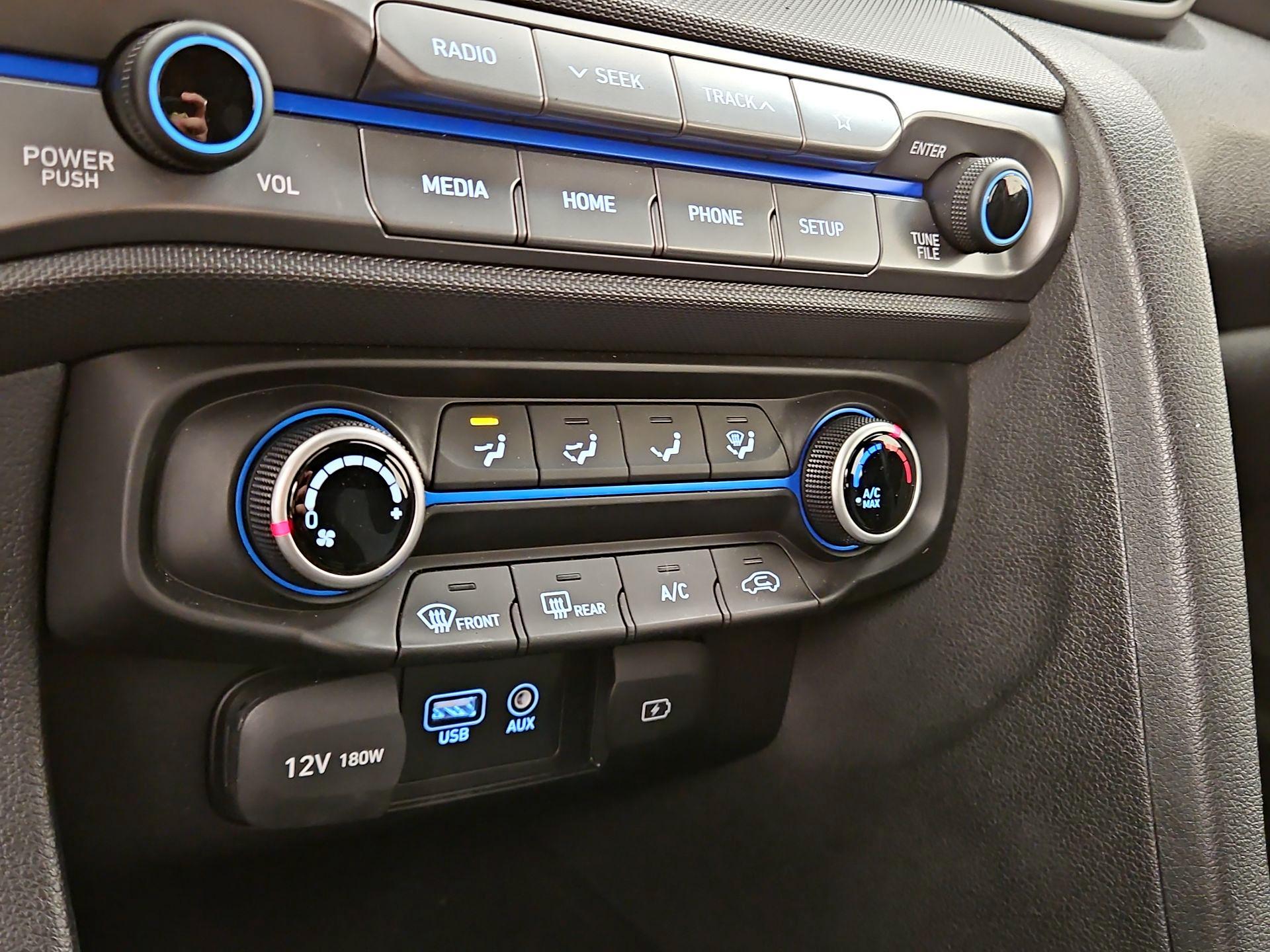 Thumbnail: 2021 Hyundai Veloster - 16