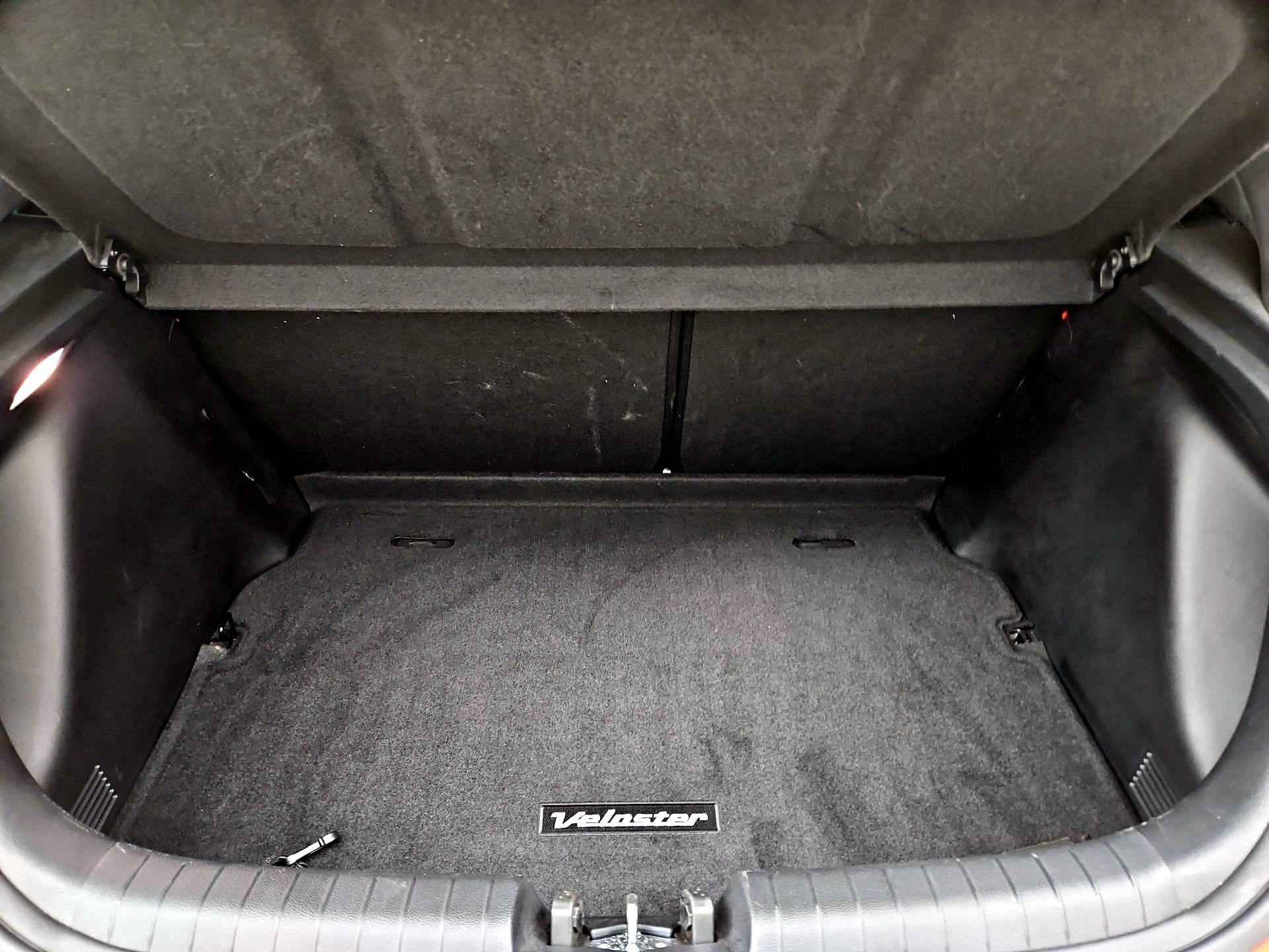 Thumbnail: 2021 Hyundai Veloster - 20