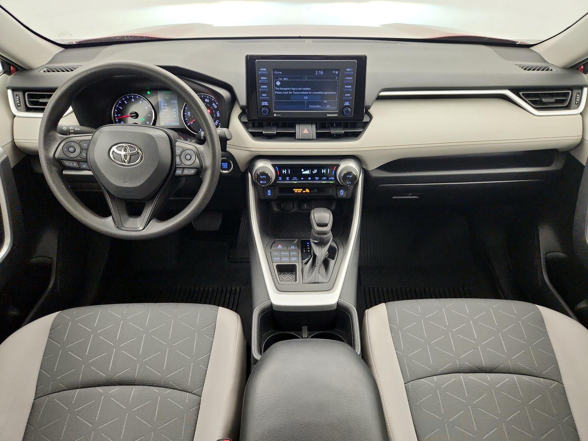 Thumbnail: 2022 Toyota RAV4 - 9