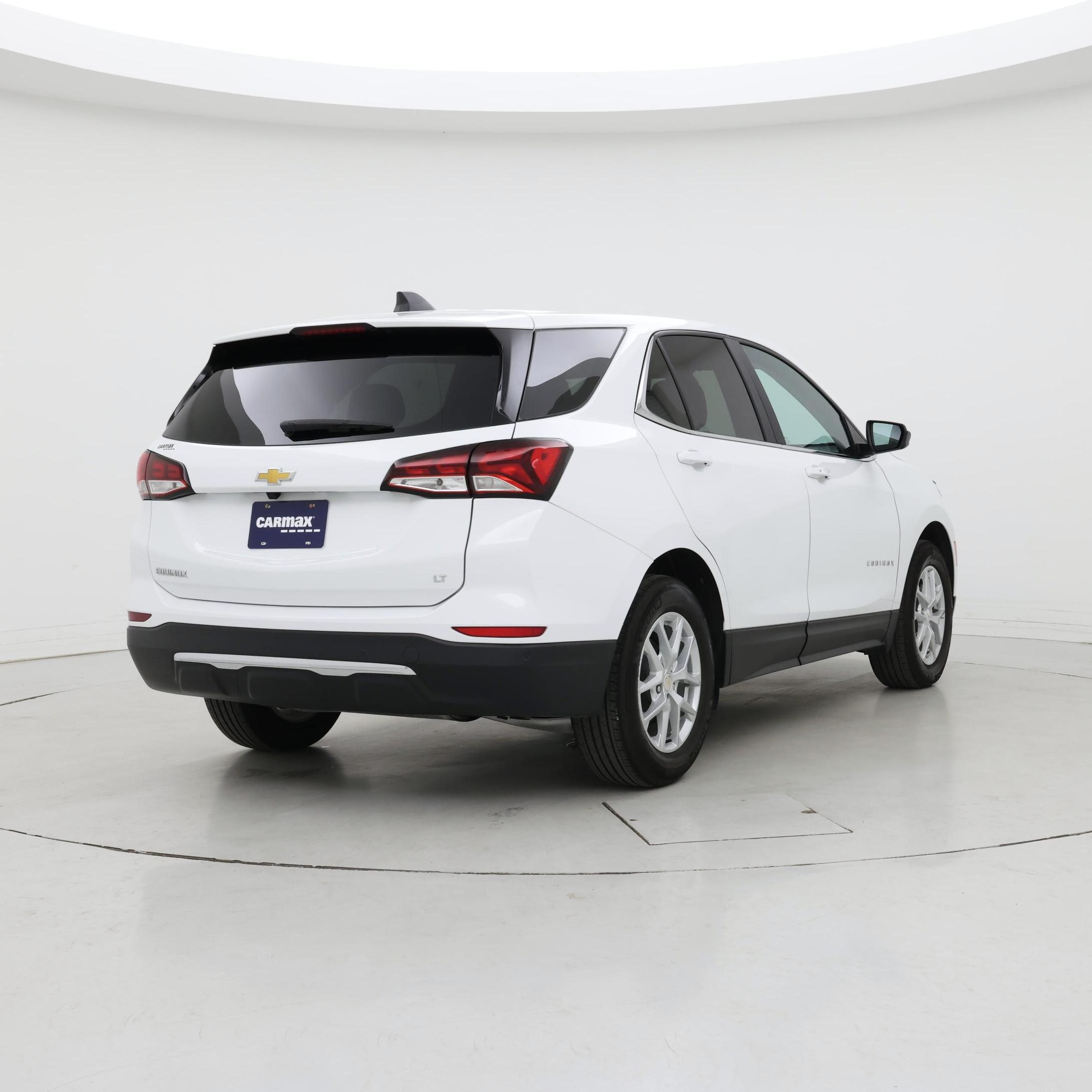 Thumbnail: 2023 Chevrolet Equinox - 8