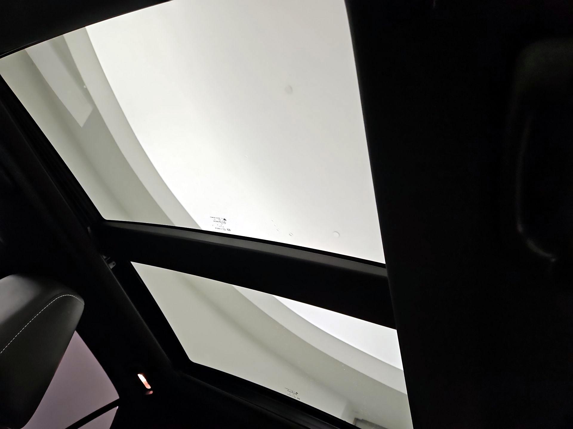 Thumbnail: 2023 Chrysler 300 - 20