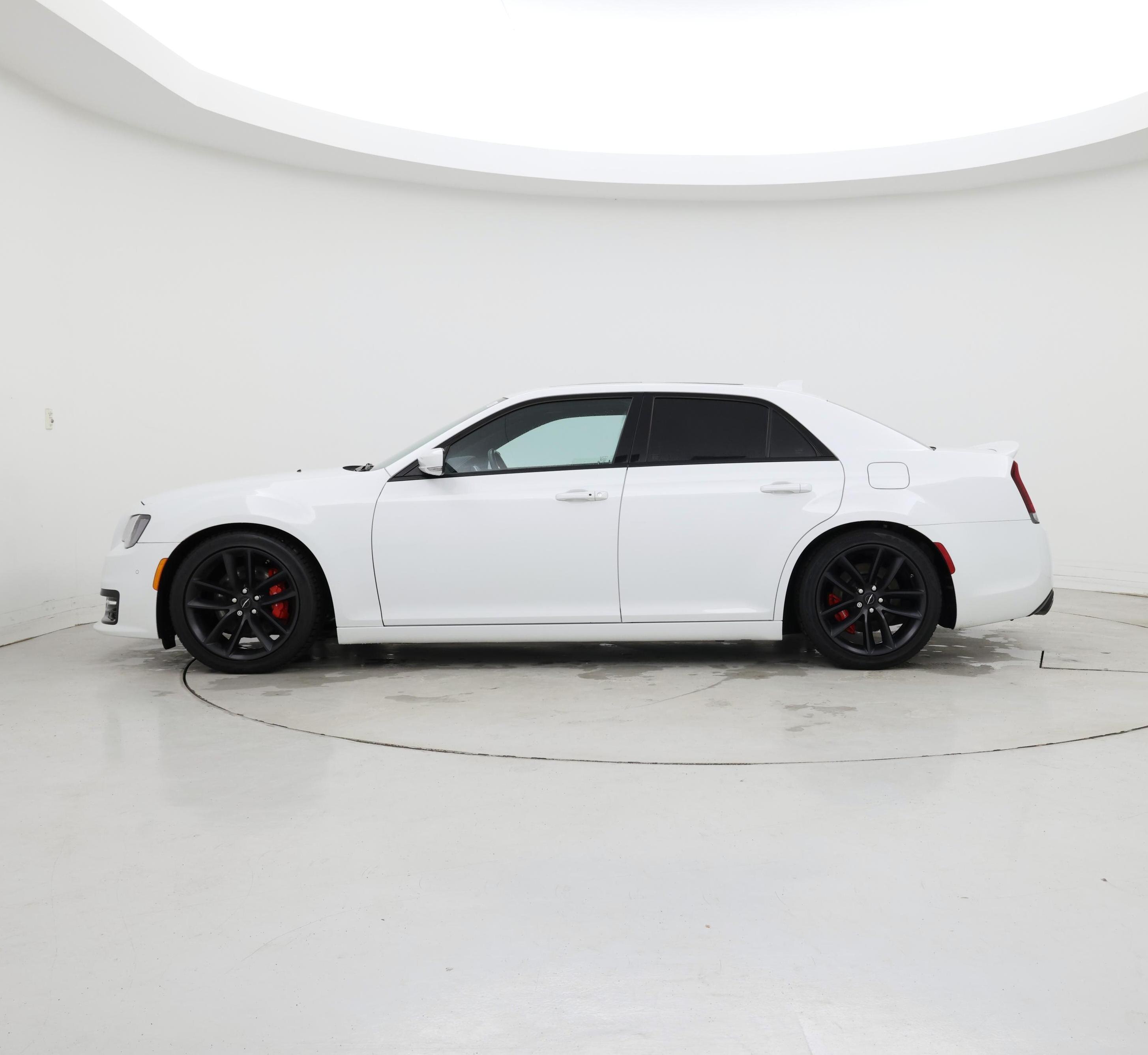 Thumbnail: 2023 Chrysler 300 - 3