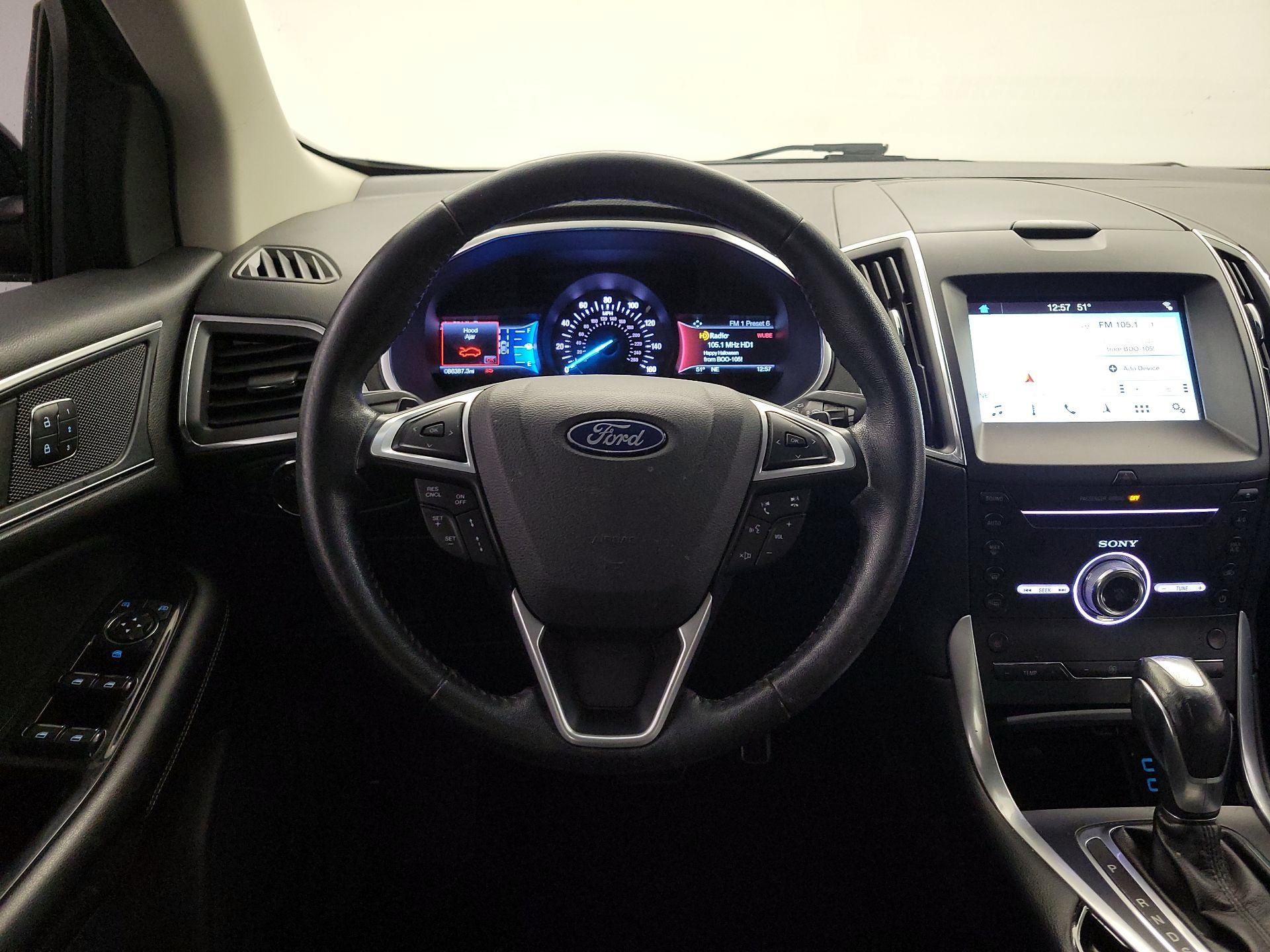 Thumbnail: 2018 Ford Edge - 10