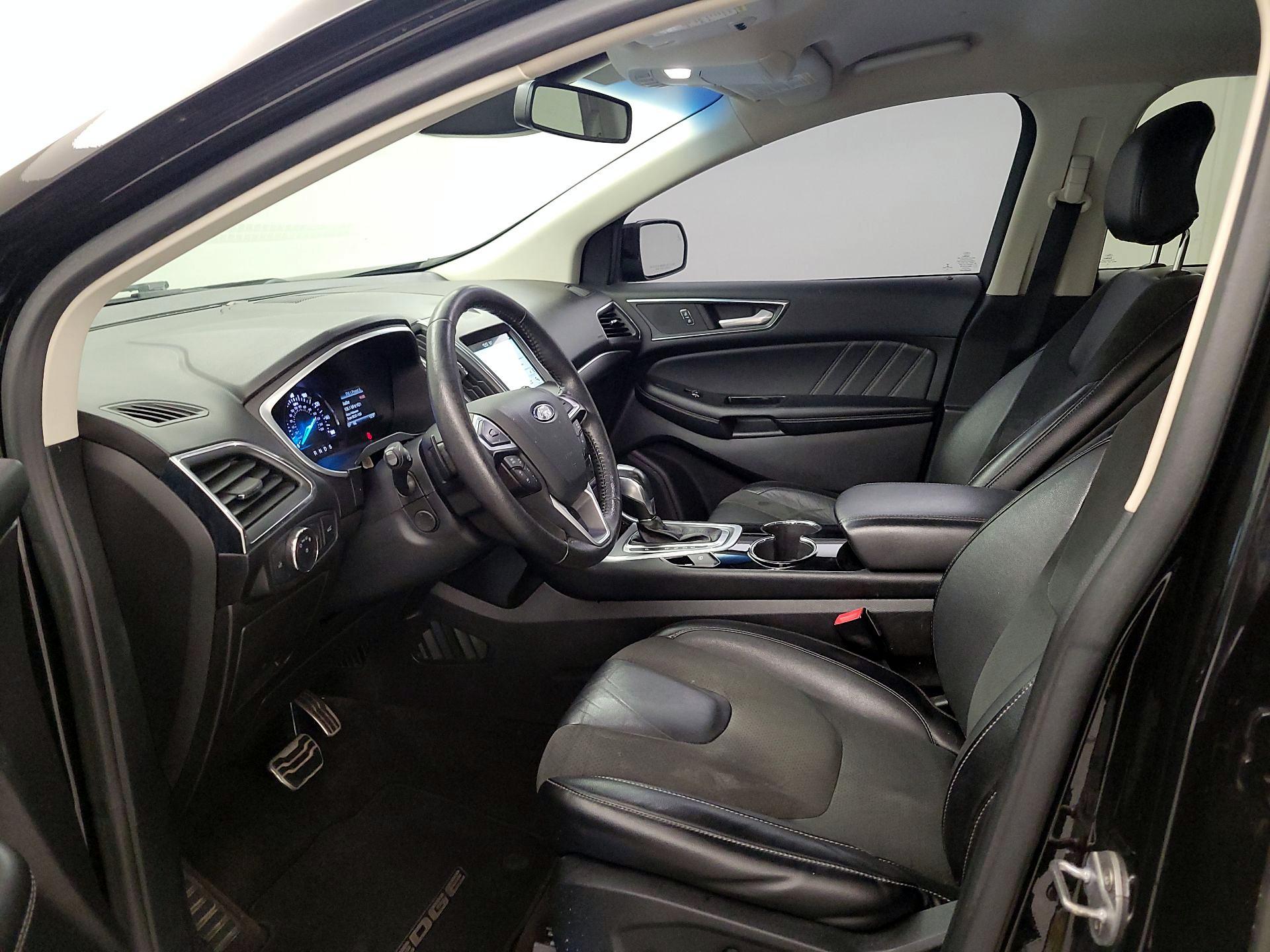 Thumbnail: 2018 Ford Edge - 11