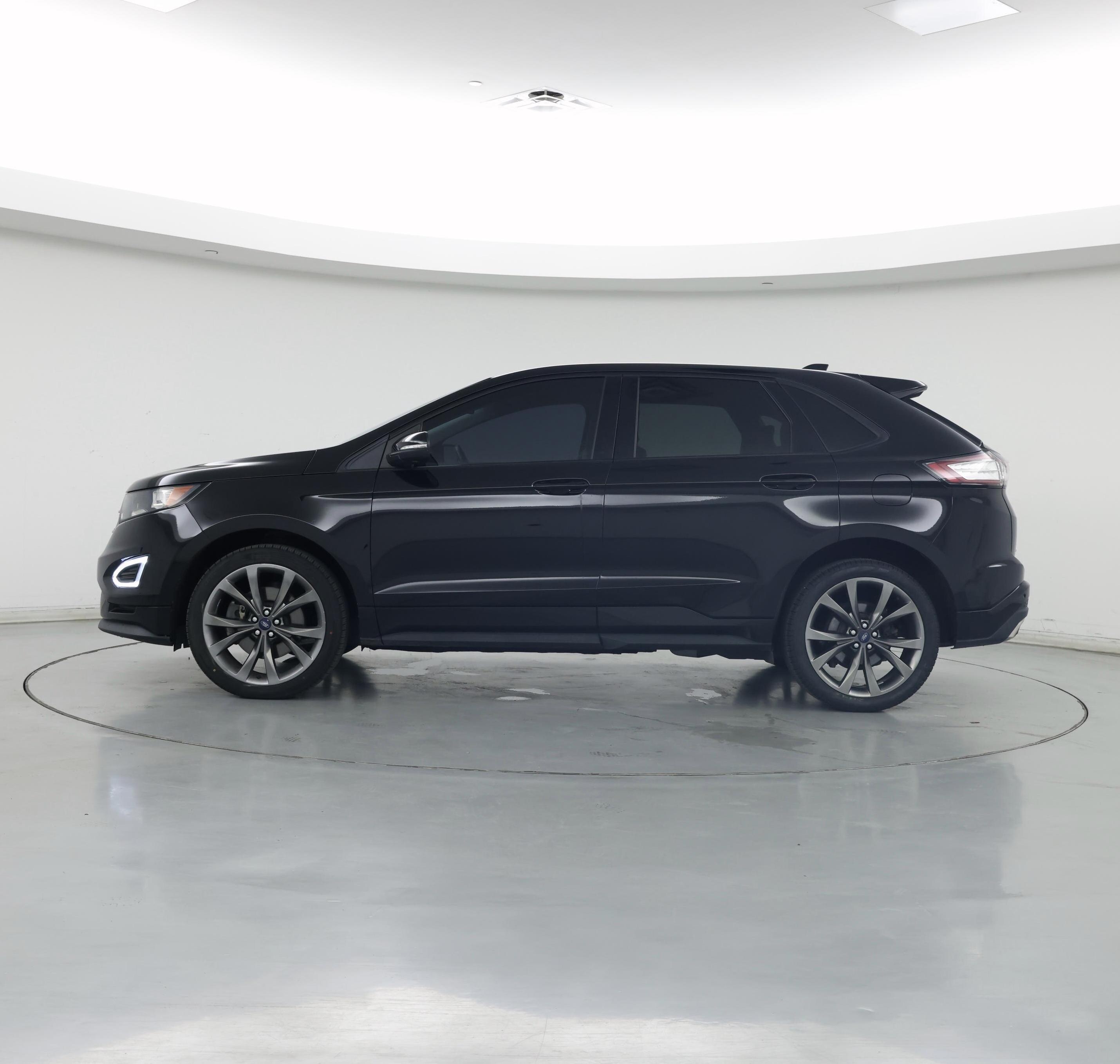 Thumbnail: 2018 Ford Edge - 3