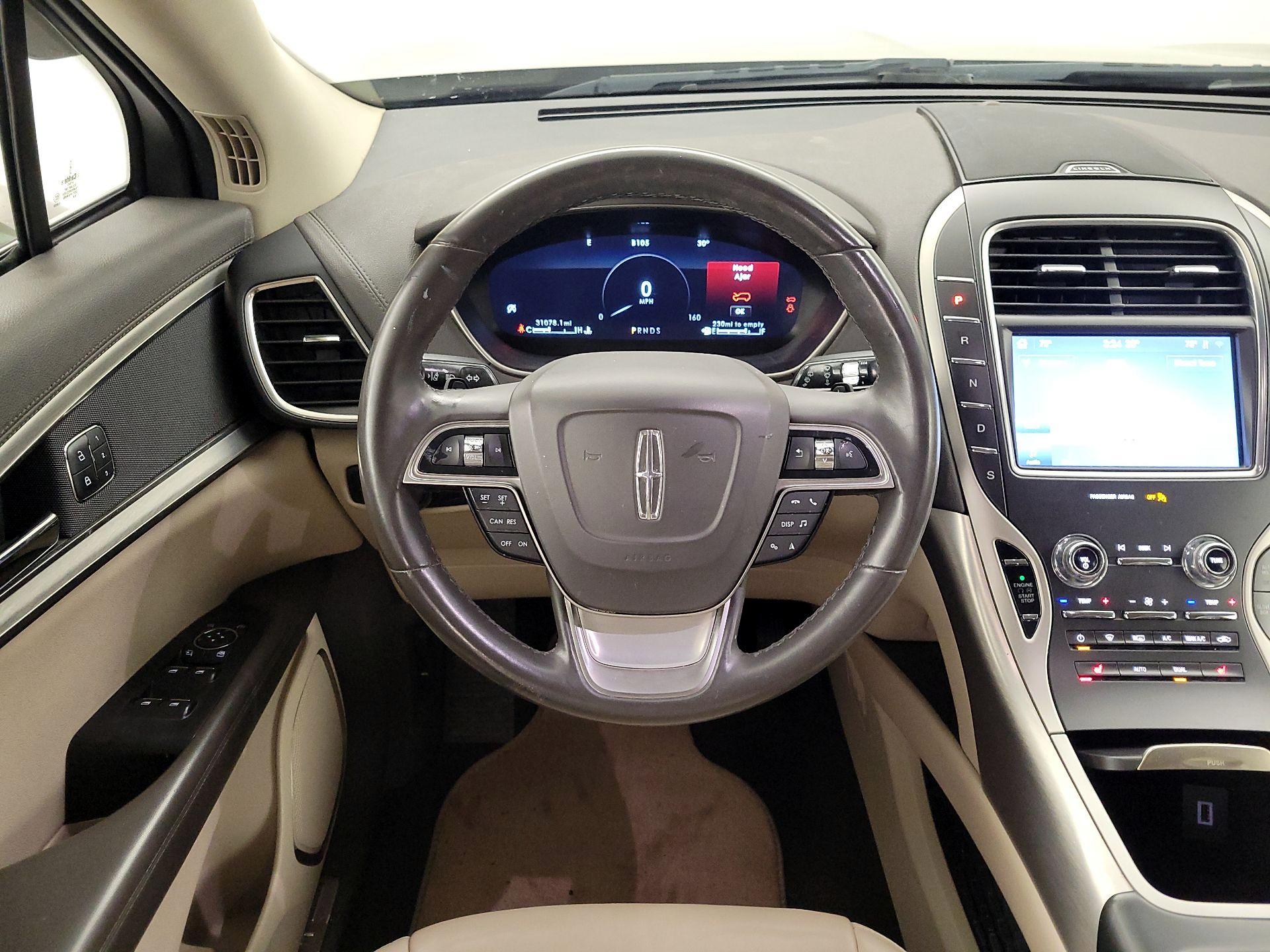 Thumbnail: 2020 Lincoln Nautilus - 10