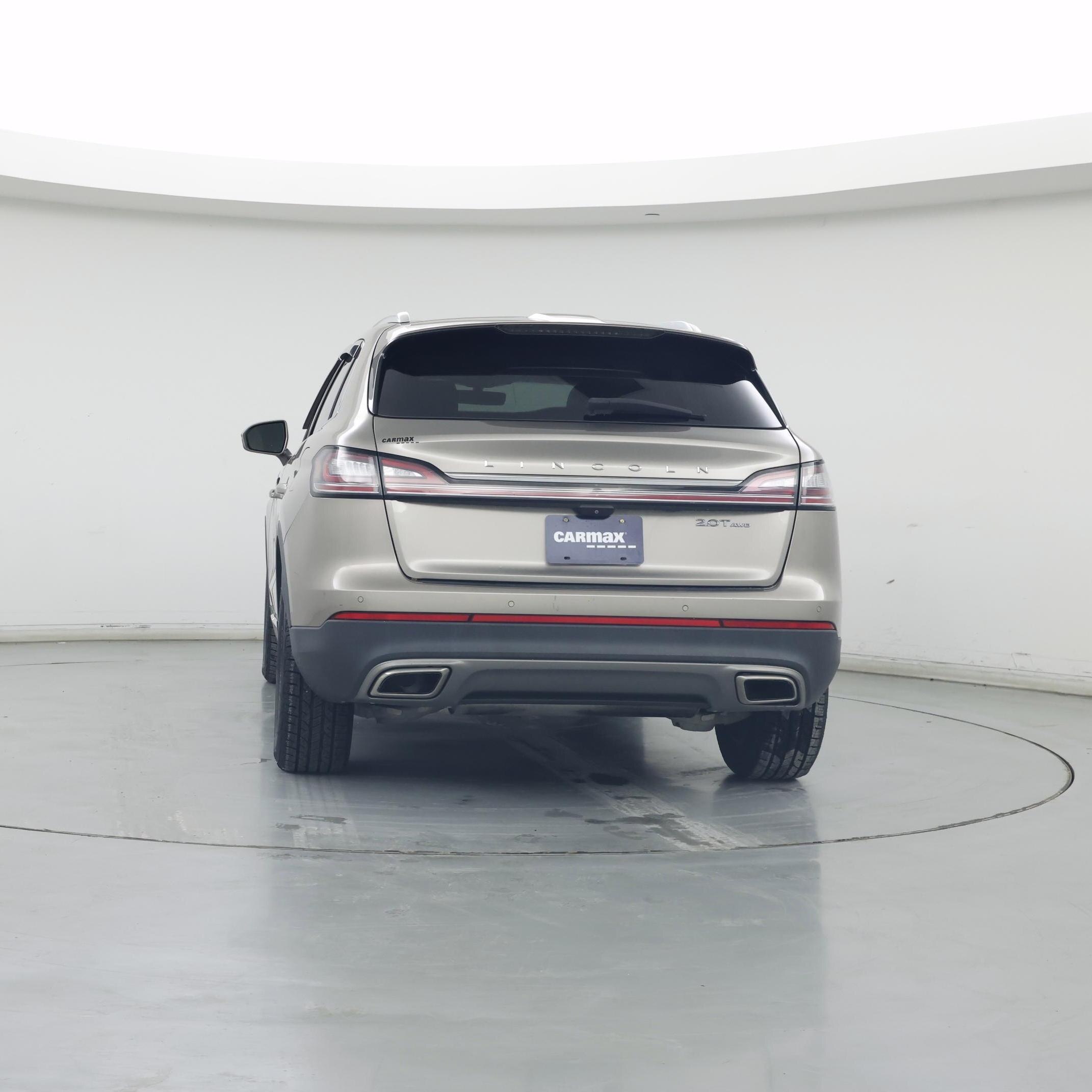 Thumbnail: 2020 Lincoln Nautilus - 6