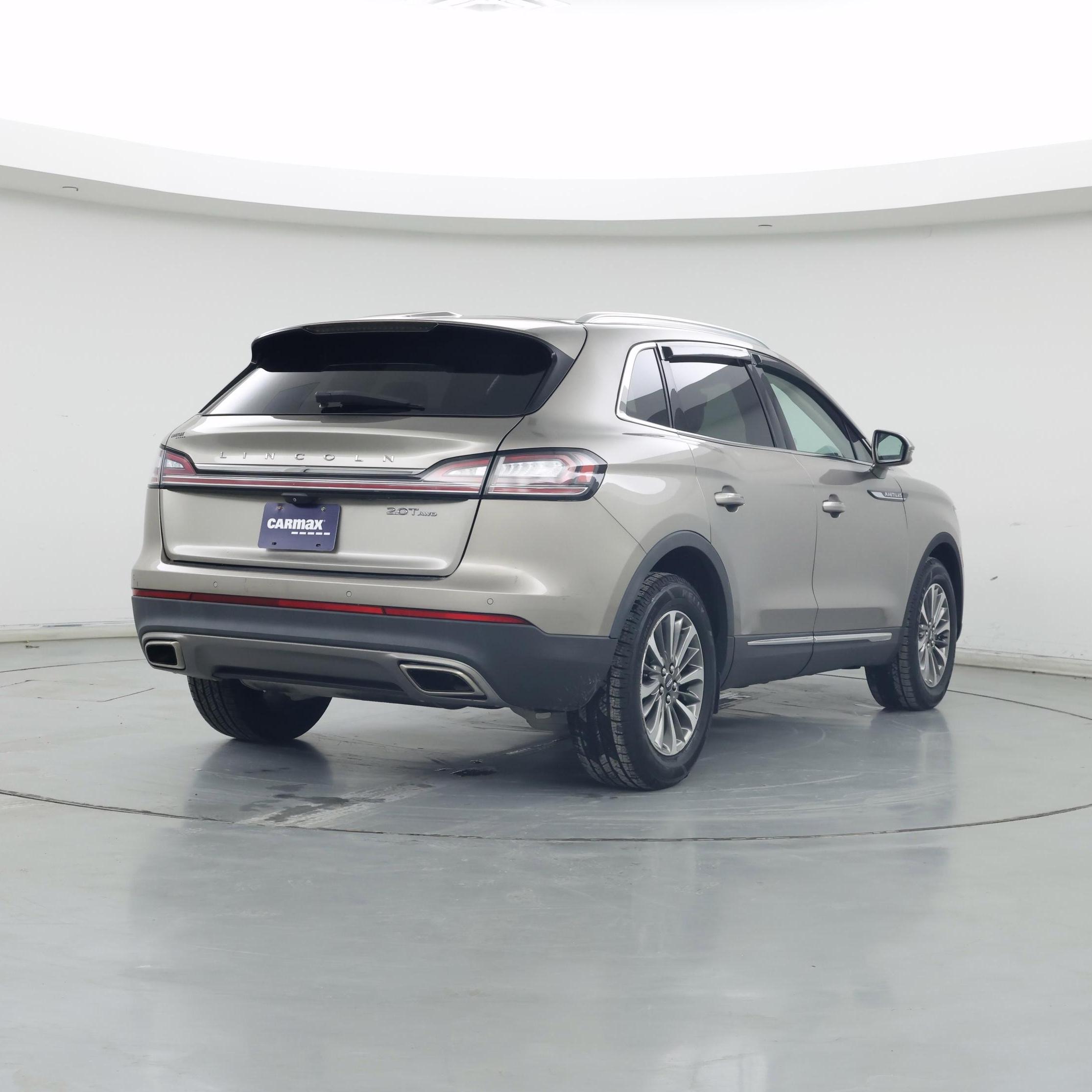 Thumbnail: 2020 Lincoln Nautilus - 8