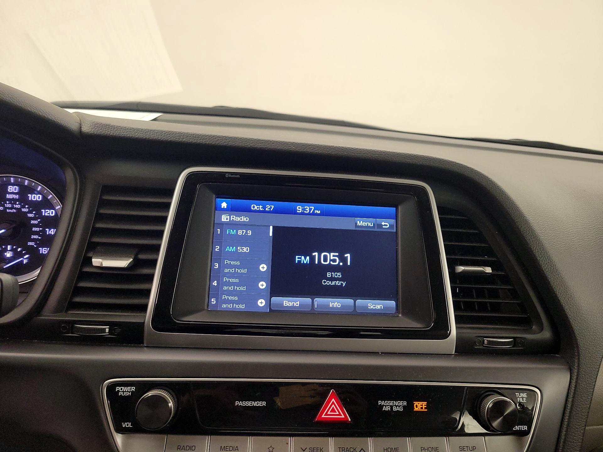 Thumbnail: 2019 Hyundai Sonata - 15