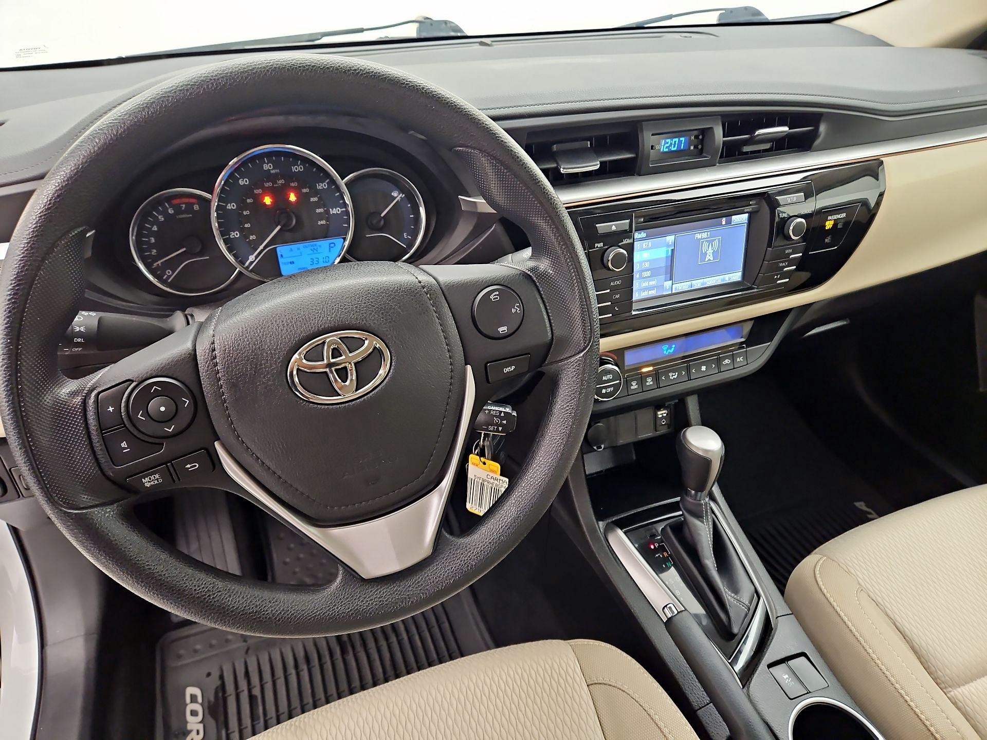 Thumbnail: 2016 Toyota Corolla - 9