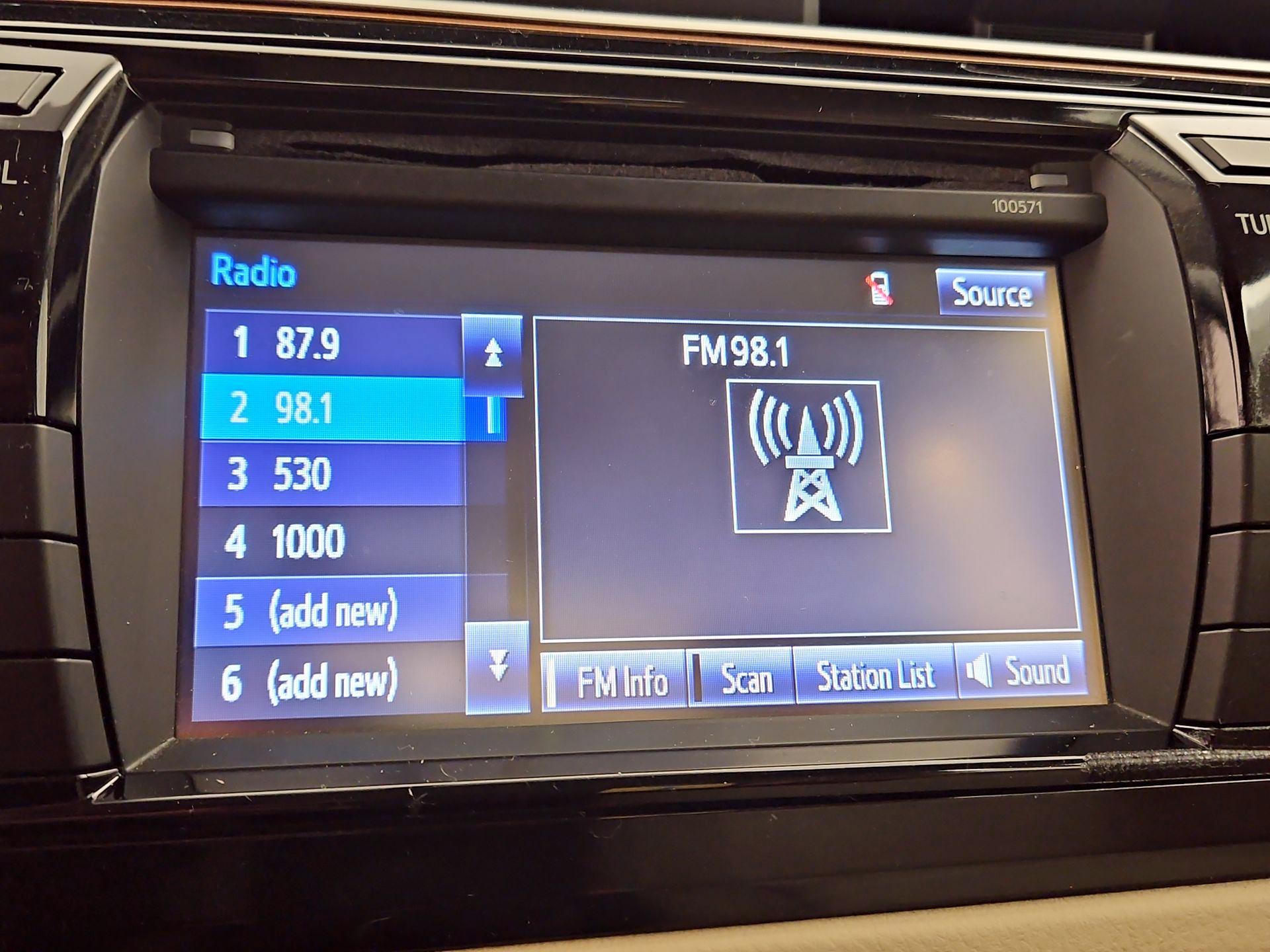 Thumbnail: 2016 Toyota Corolla - 15