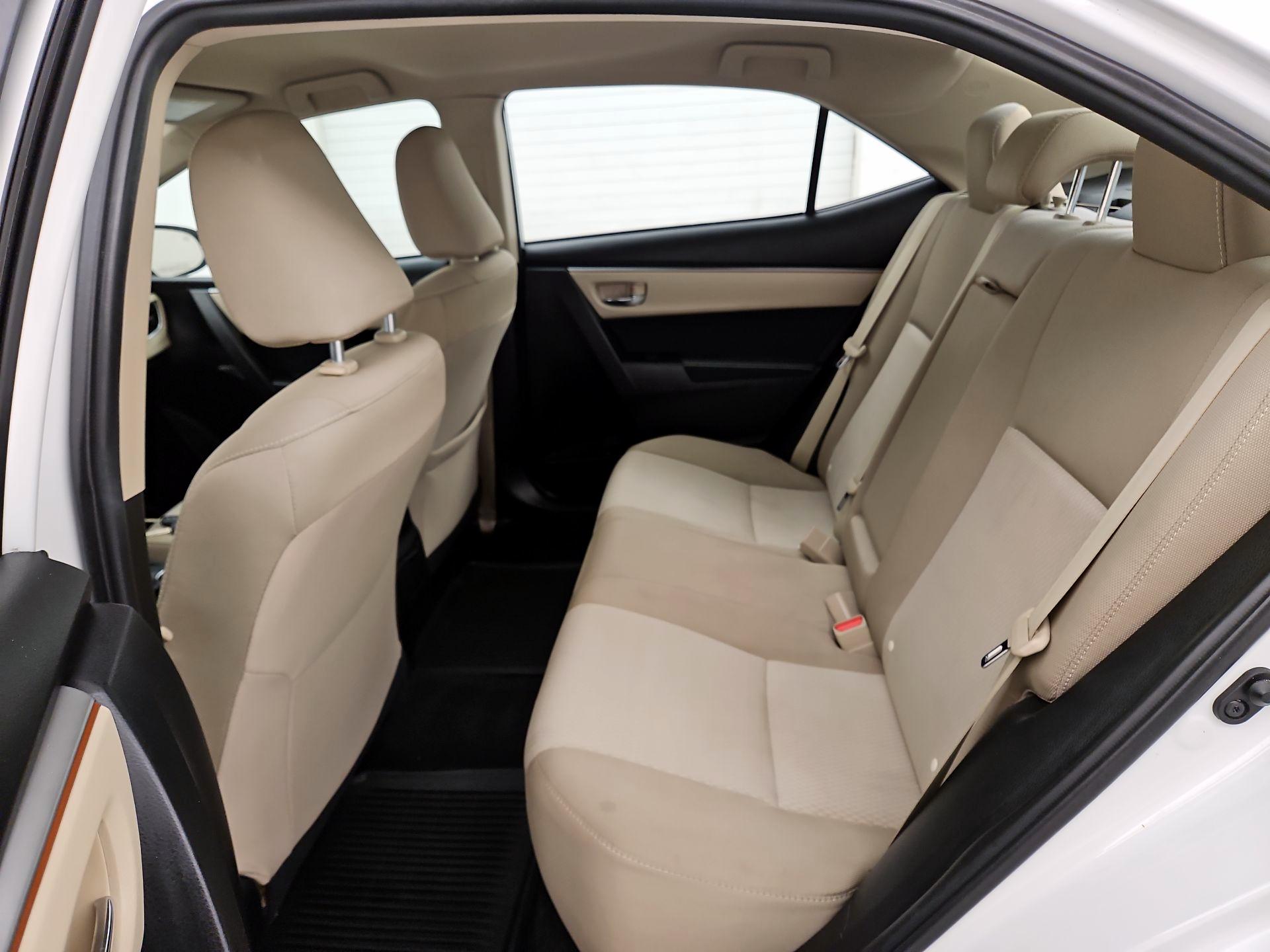 Thumbnail: 2016 Toyota Corolla - 19