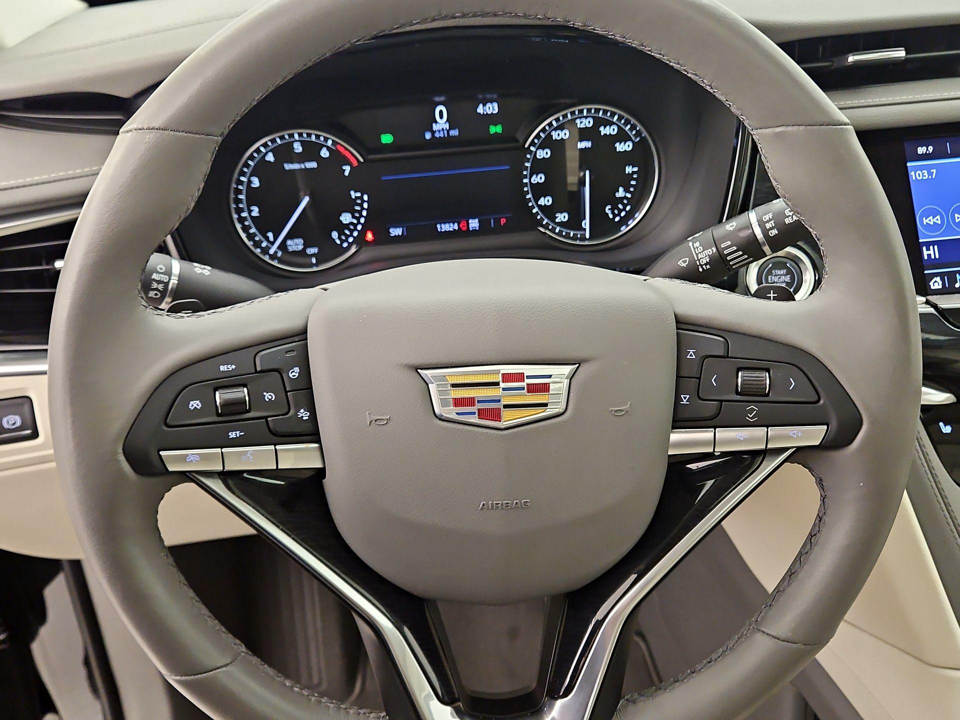 Thumbnail: 2020 Cadillac XT6 - 10