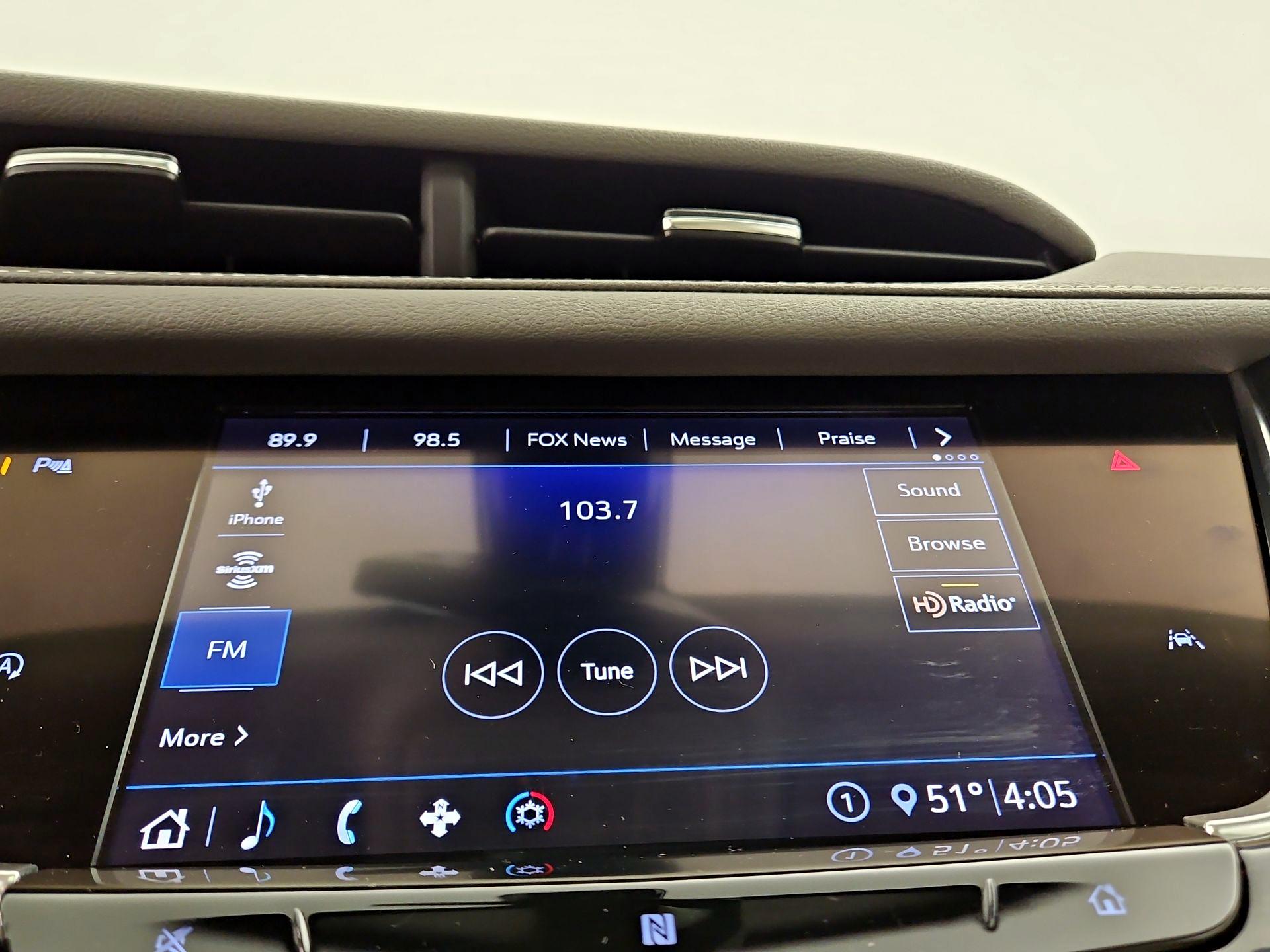 Thumbnail: 2020 Cadillac XT6 - 15