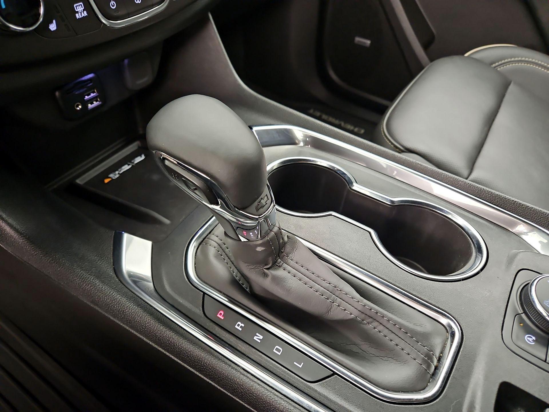 Thumbnail: 2023 Chevrolet Traverse - 18