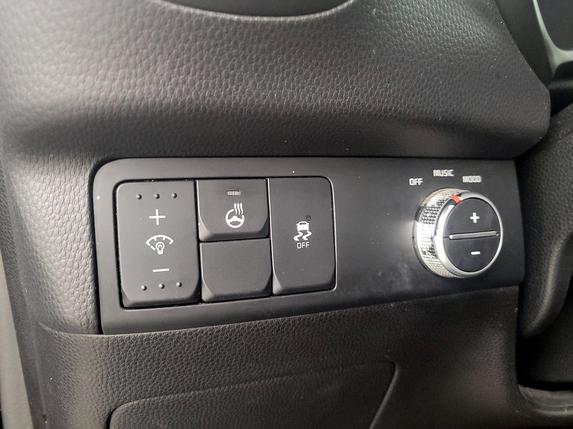 Thumbnail: 2014 Kia Soul - 13