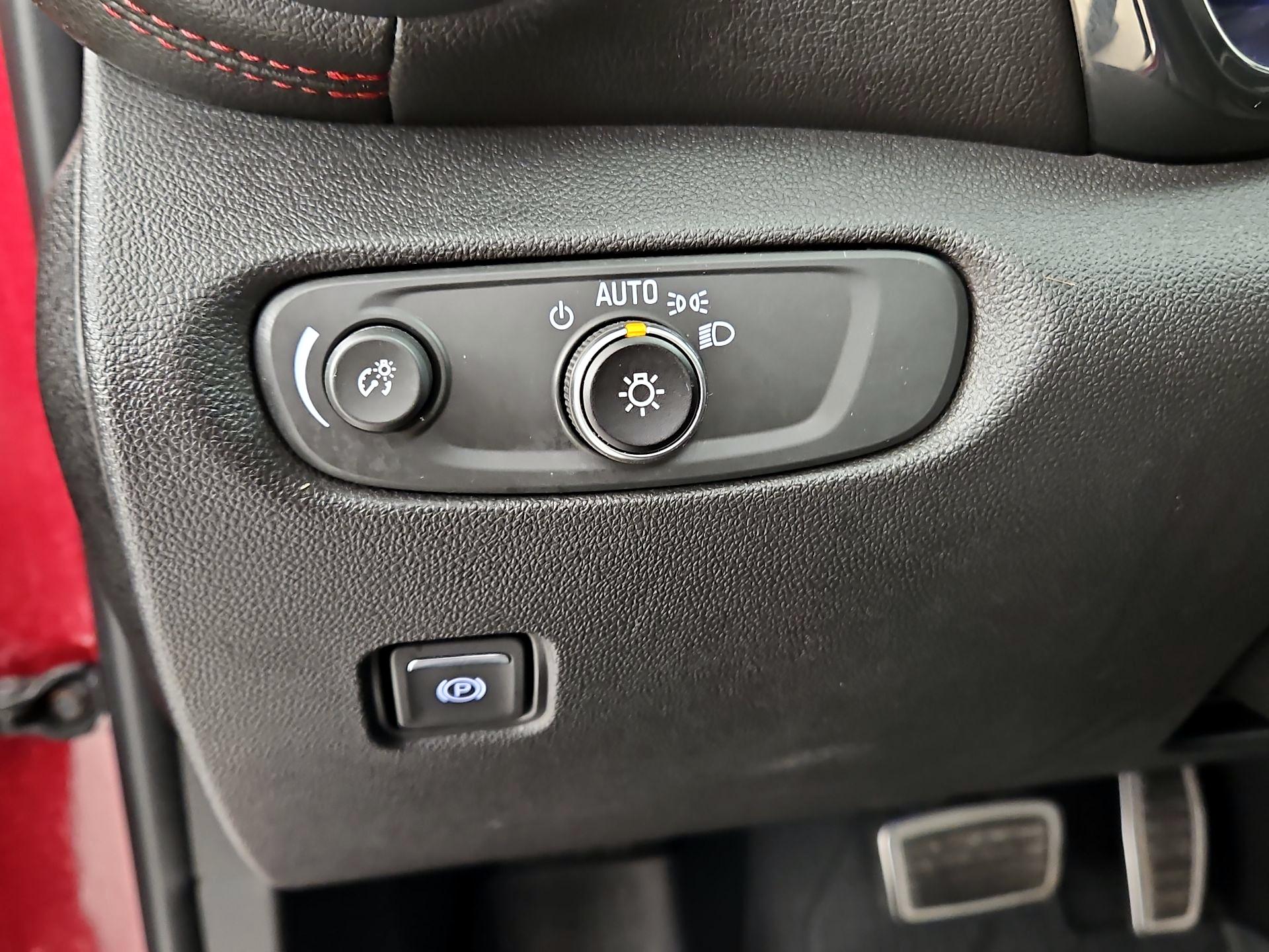 Thumbnail: 2019 Chevrolet Blazer - 13