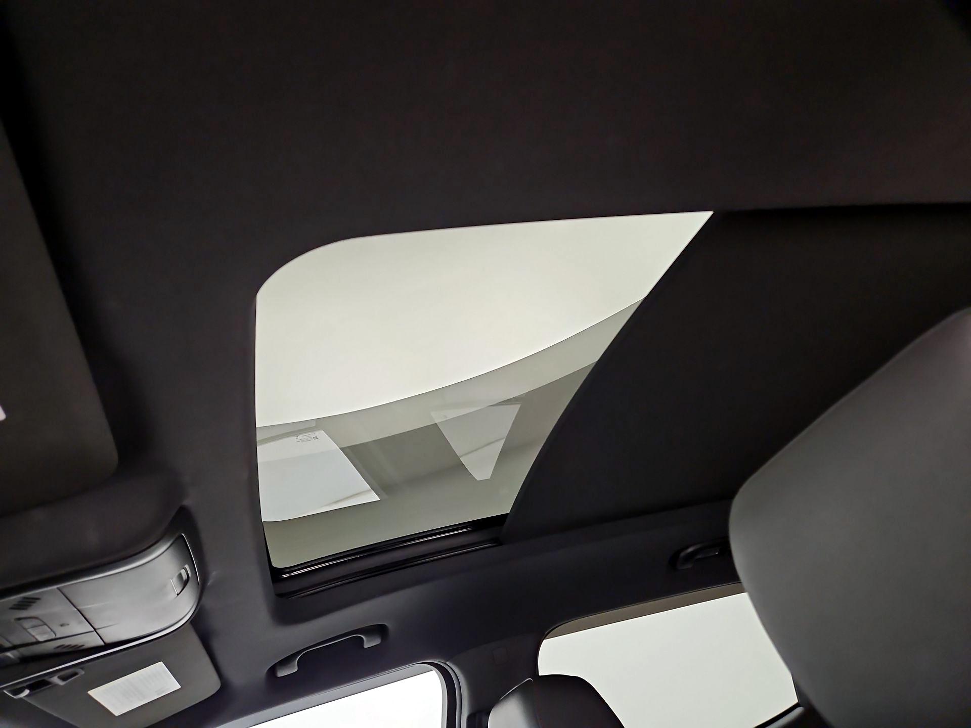 Thumbnail: 2019 Chevrolet Blazer - 20