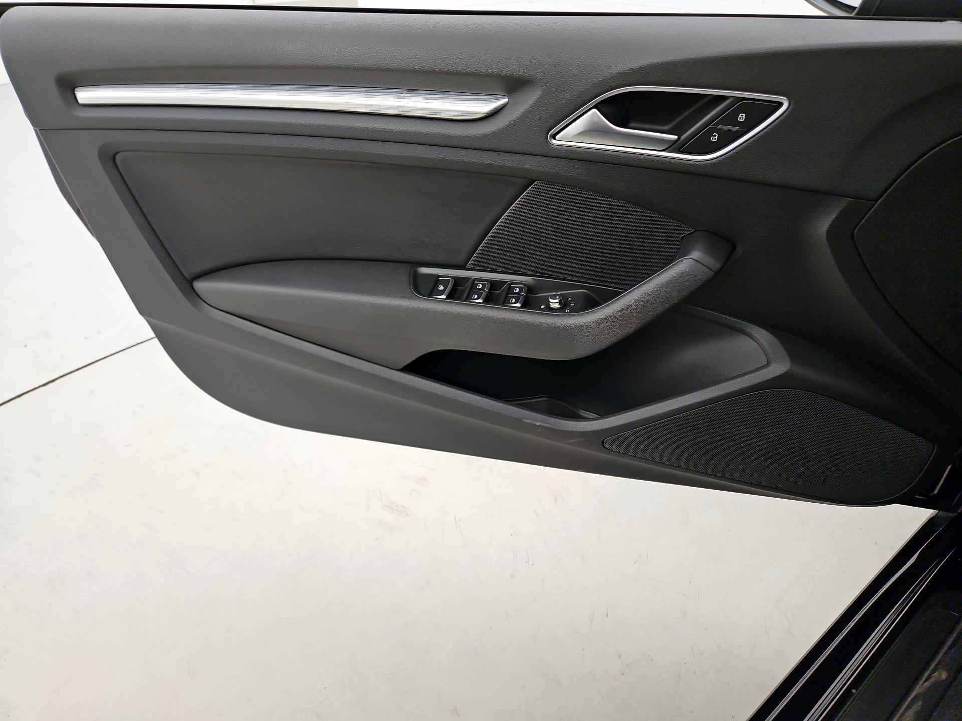 Thumbnail: 2015 Audi A3 - 12