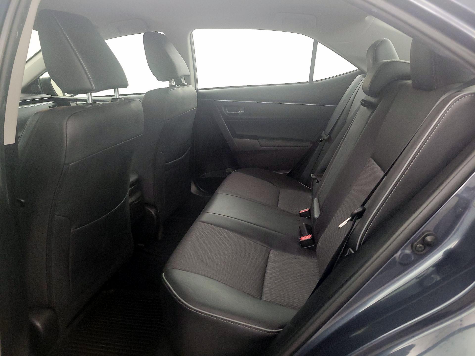 Thumbnail: 2016 Toyota Corolla - 19