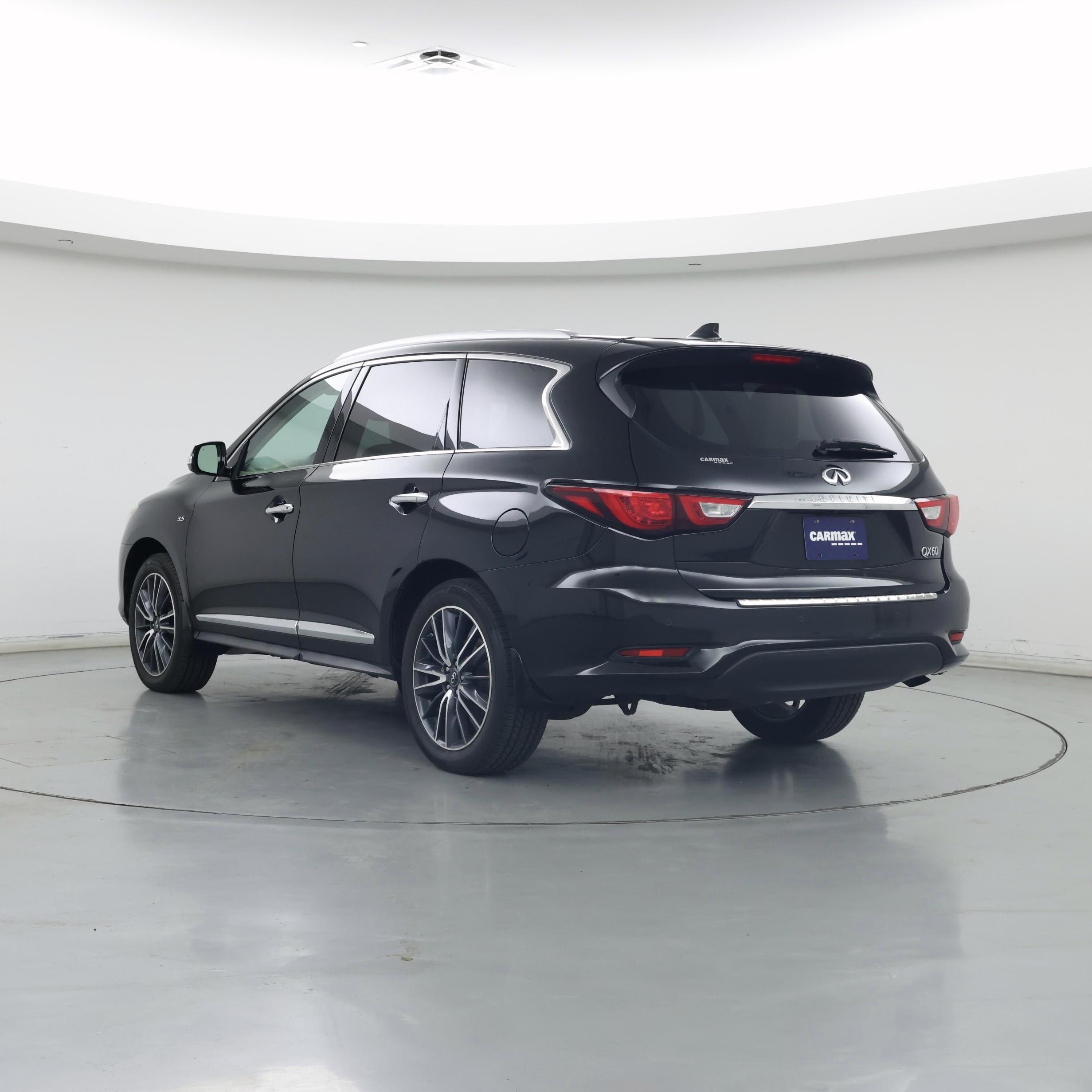Thumbnail: 2017 INFINITI QX60 - 2
