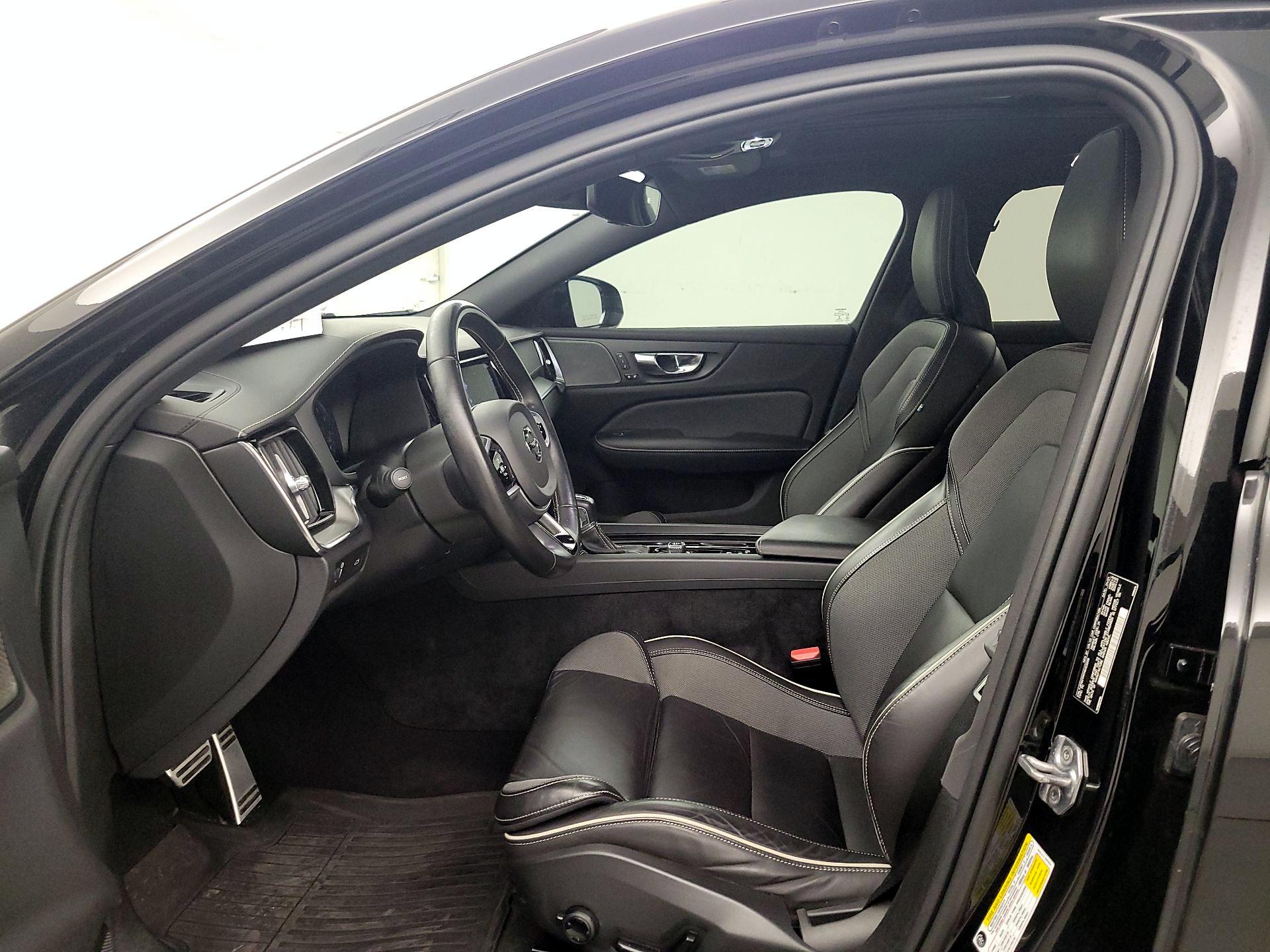 Thumbnail: 2021 Volvo S60 - 11