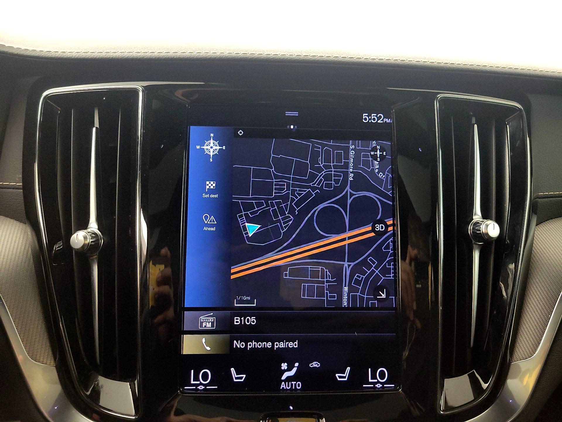 Thumbnail: 2021 Volvo S60 - 14