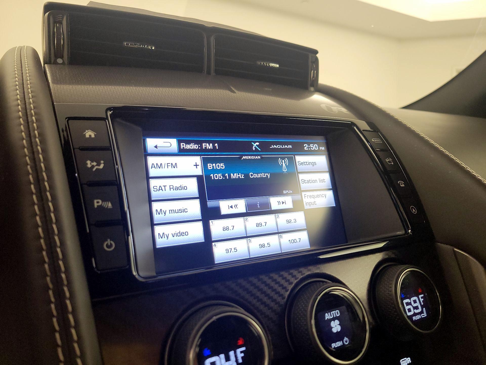 Thumbnail: 2016 Jaguar F-Type - 16