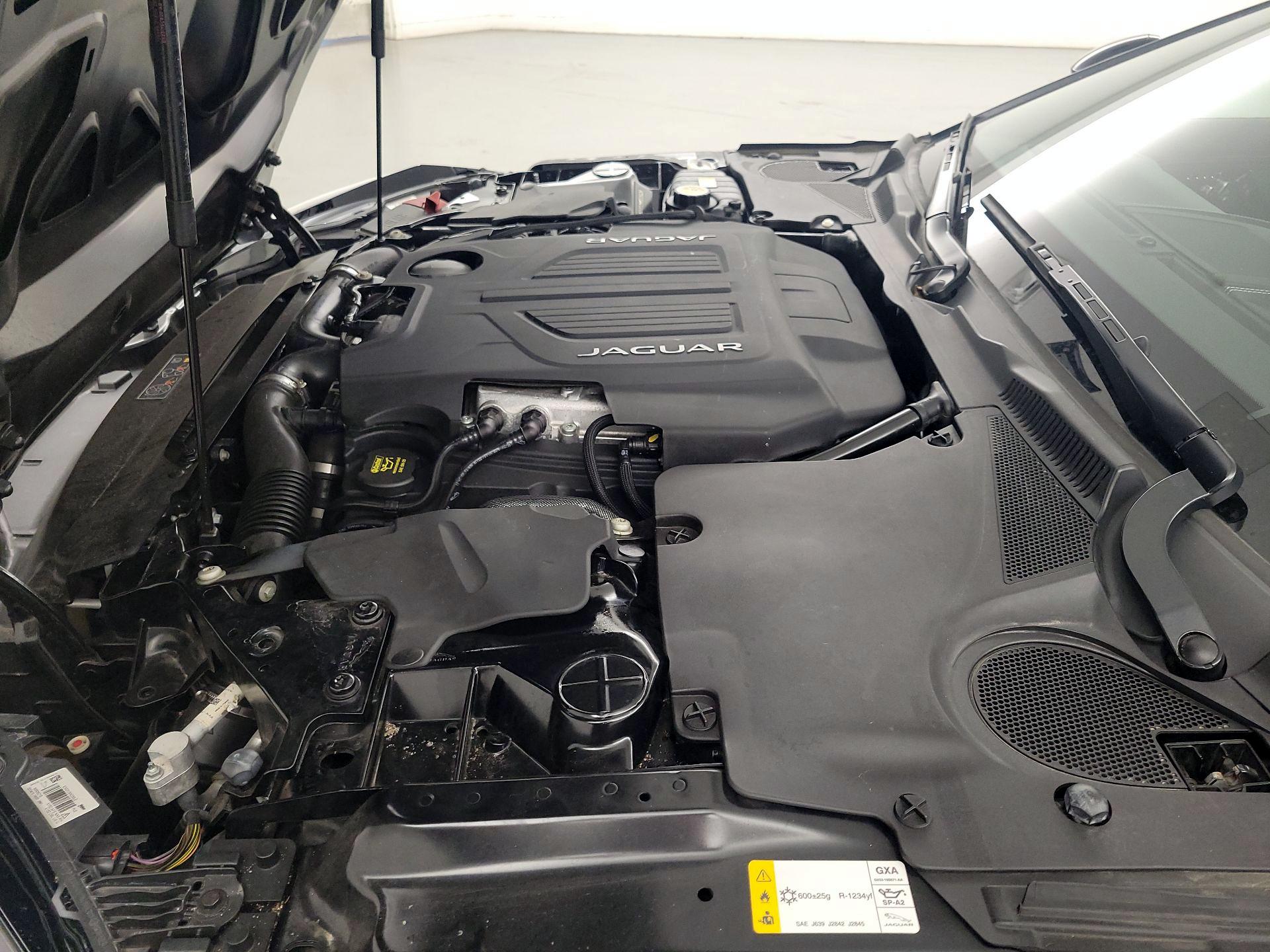 Thumbnail: 2016 Jaguar F-Type - 20