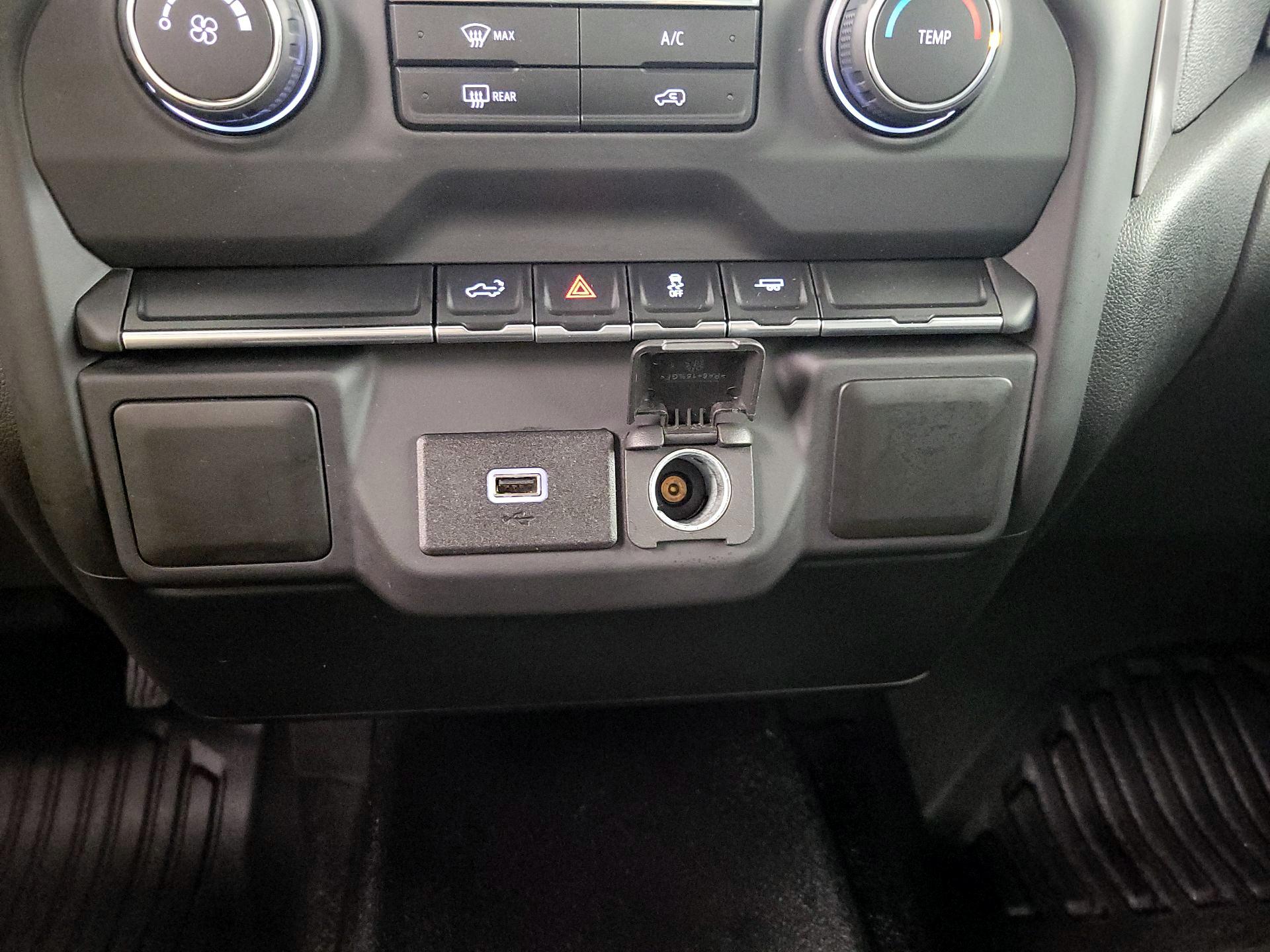 Thumbnail: 2020 Chevrolet Silverado 1500 - 18